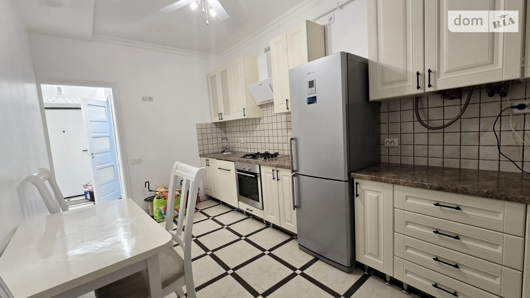 Сдается в аренду 1-комнатная квартира 43 кв. м в Черновцах, ул. Главная - фото 5