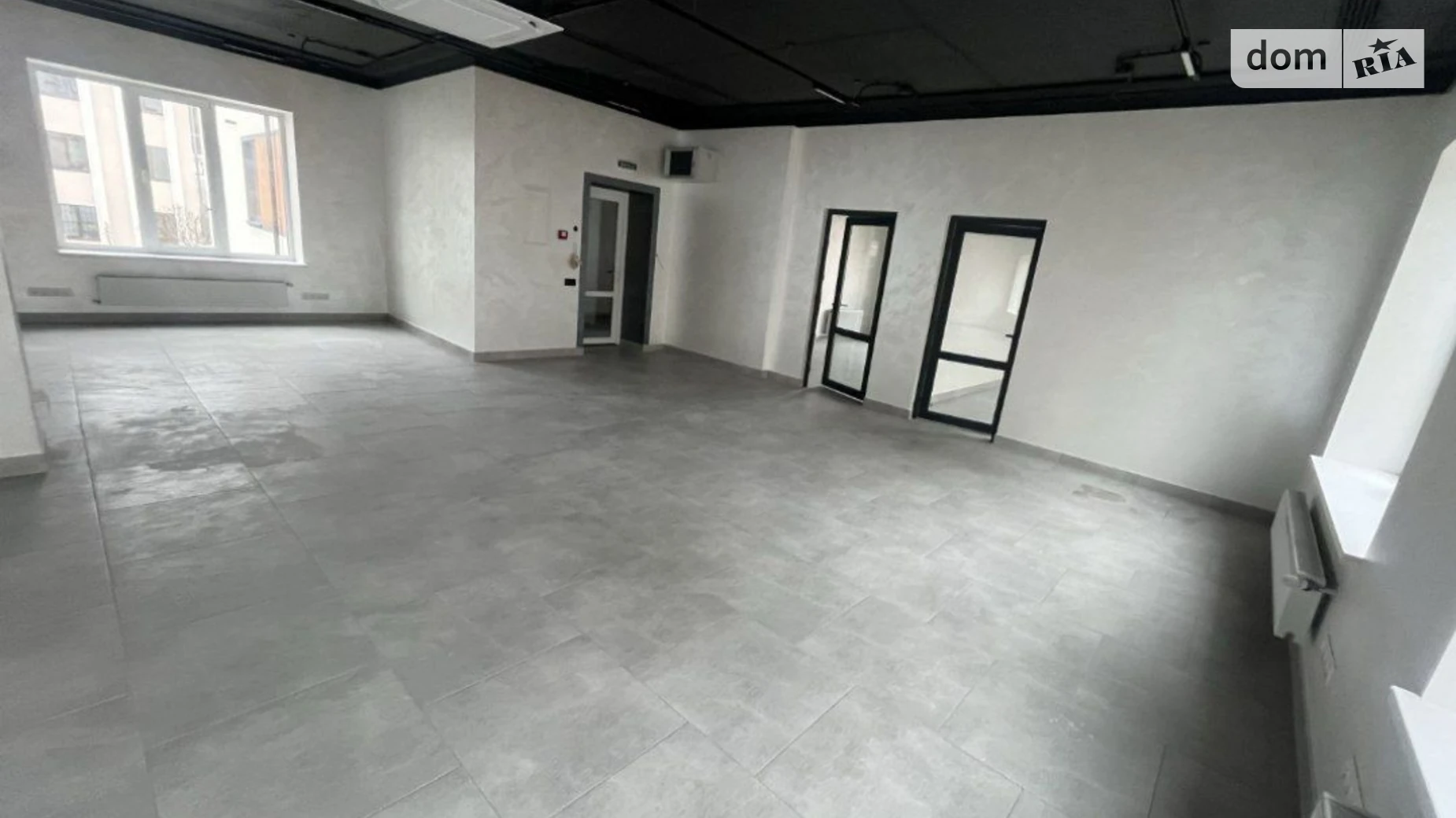 Здається в оренду приміщення вільного призначення 200 кв. м в 3-поверховій будівлі, цена: 80000 грн - фото 3