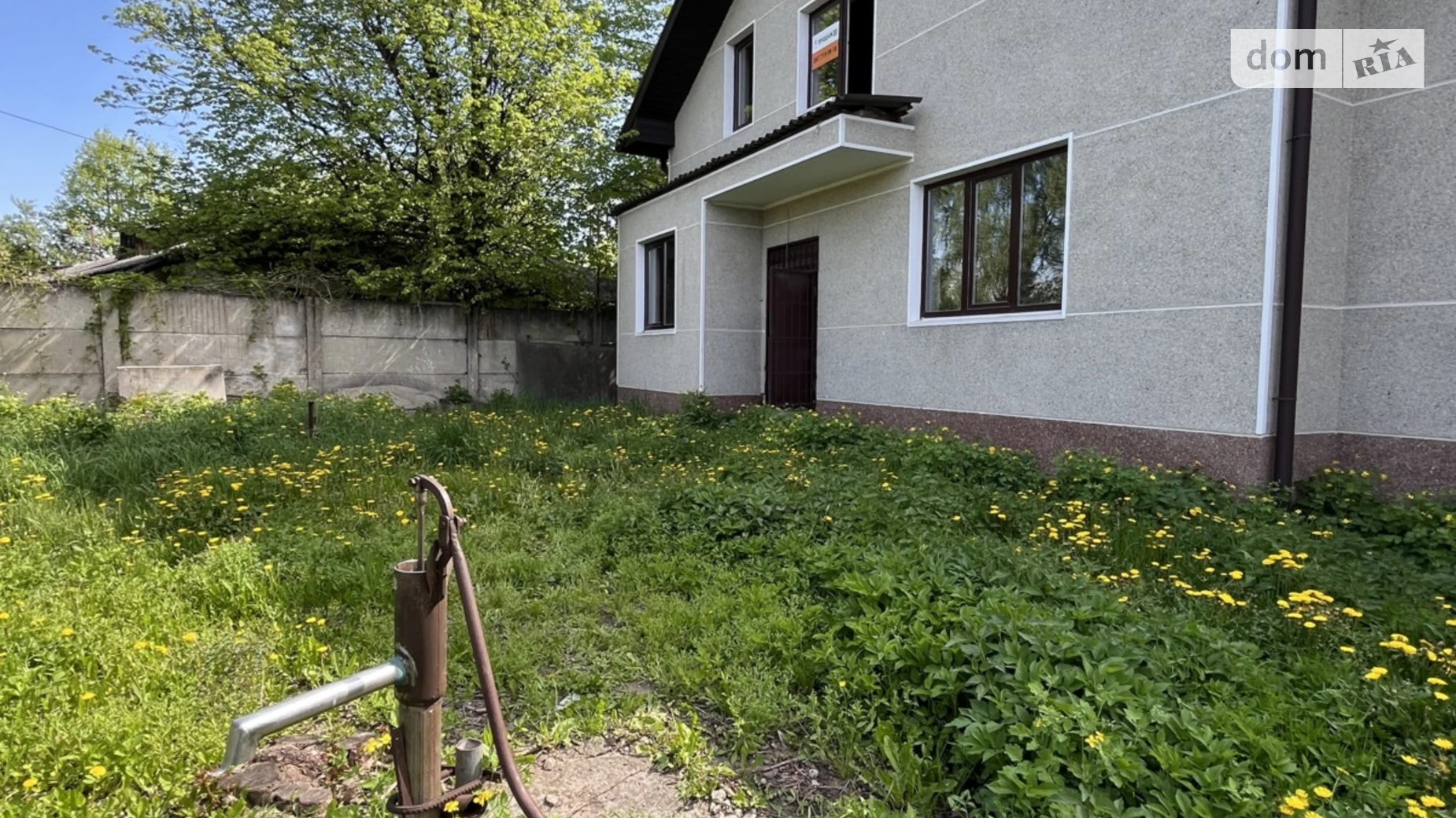 Продается дом на 2 этажа 211 кв. м с мансардой, цена: 150000 € - фото 3