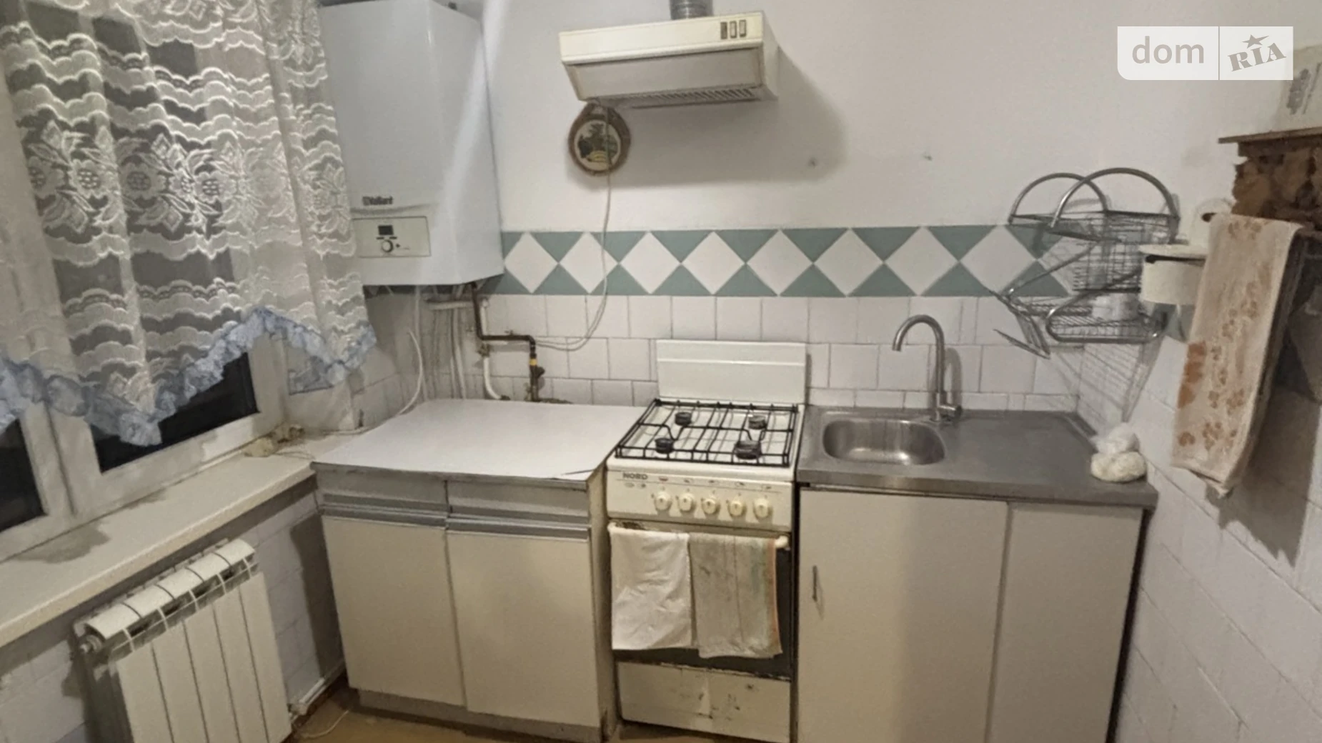 3-комнатная квартира 60.4 кв. м в Тернополе, ул. Героев Крут, 7 - фото 2