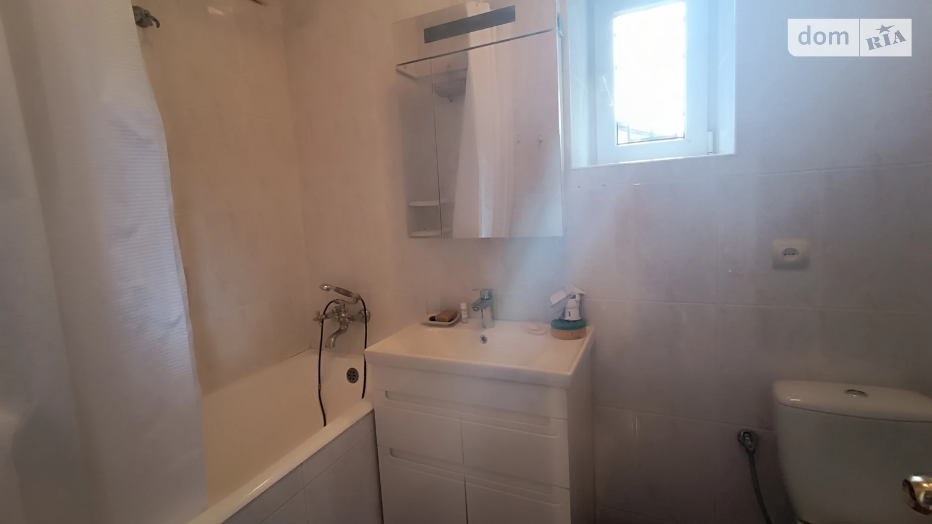 Сдается в аренду одноэтажный дом 100 кв. м с баней/сауной, цена: 500 $ - фото 4