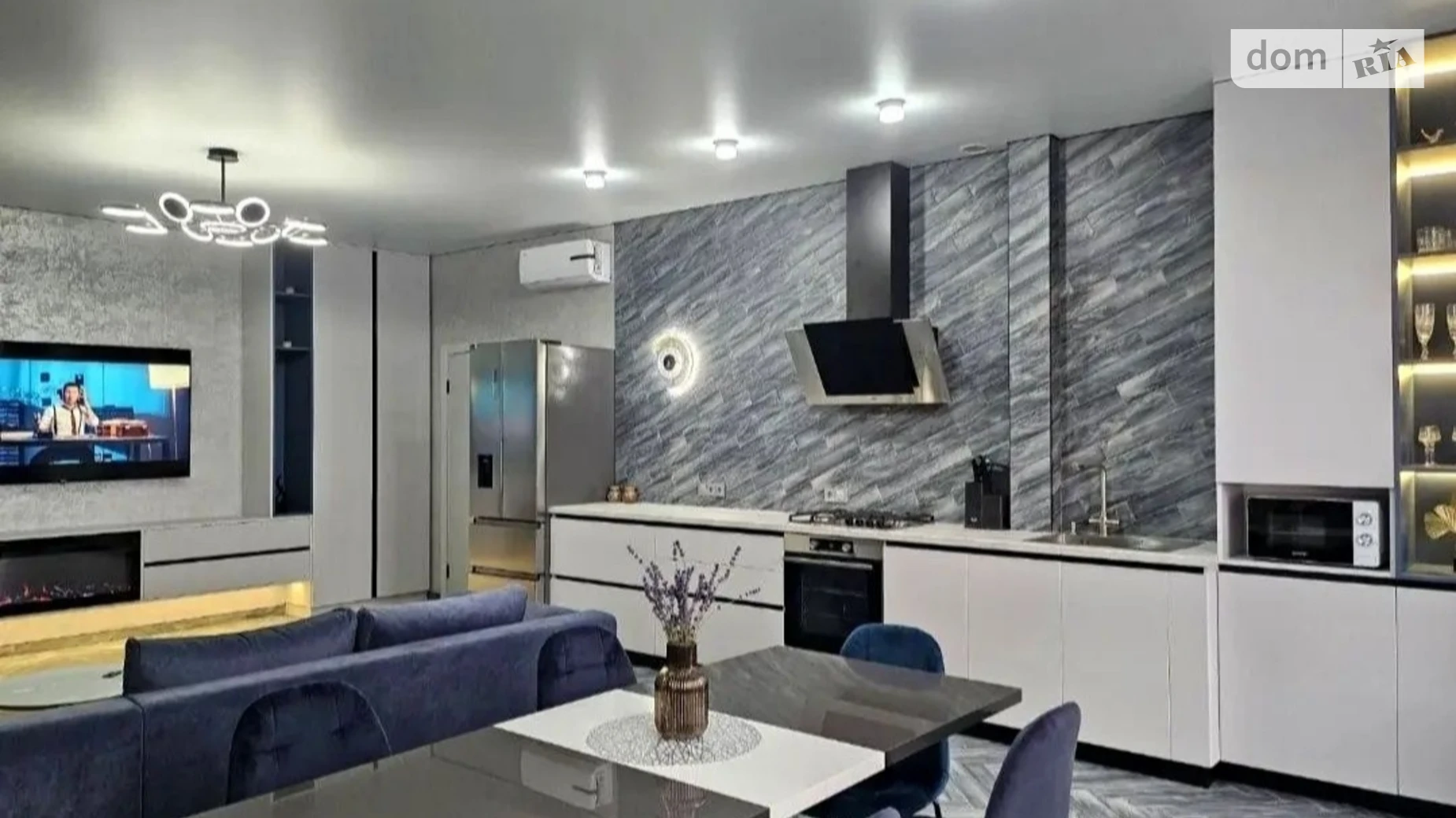 Сдается в аренду 2-комнатная квартира 80 кв. м в Одессе, цена: 600 $ - фото 2