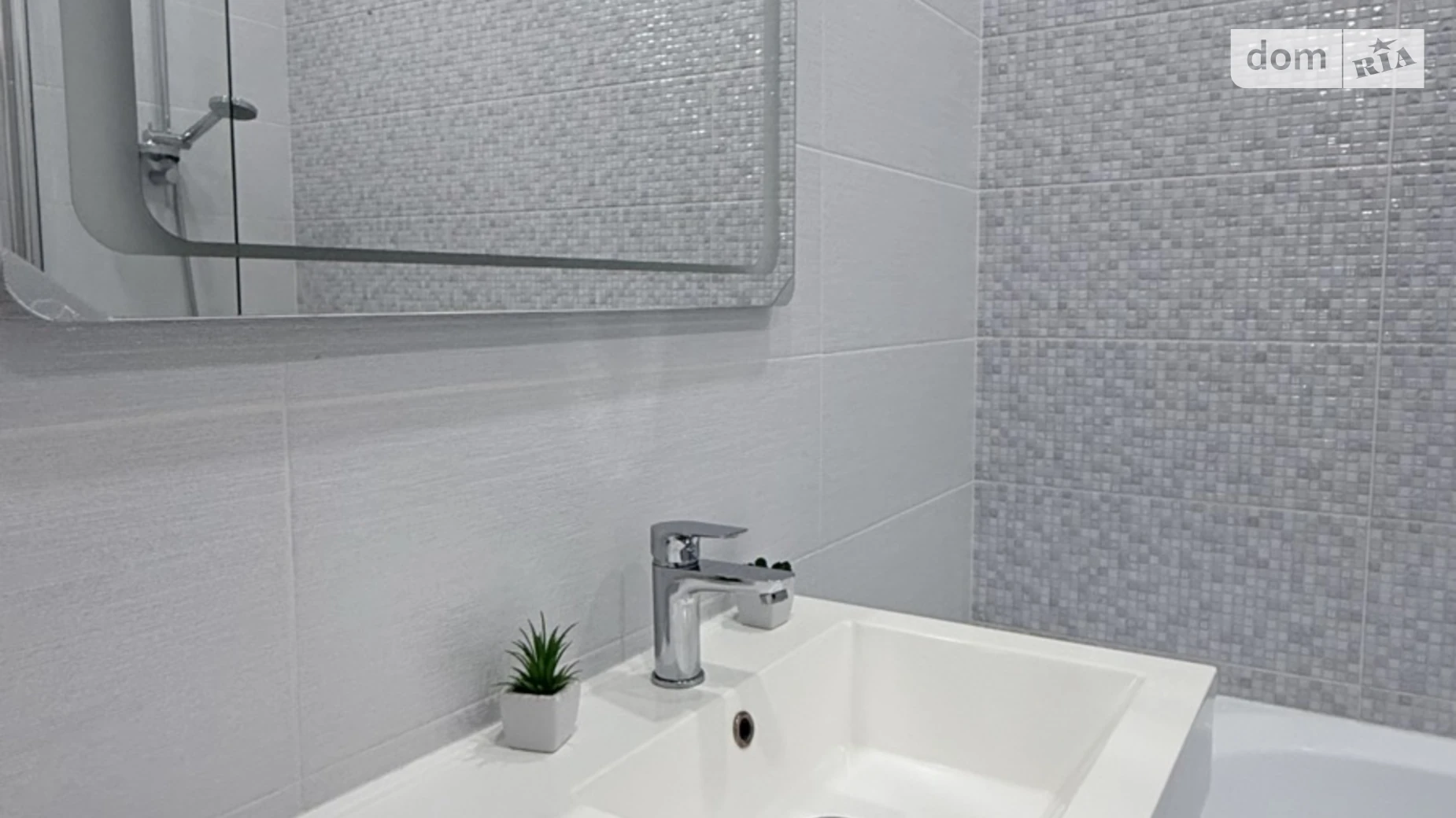 Продается 1-комнатная квартира 40 кв. м в Ровно, ул. Студенческая, 34А - фото 5