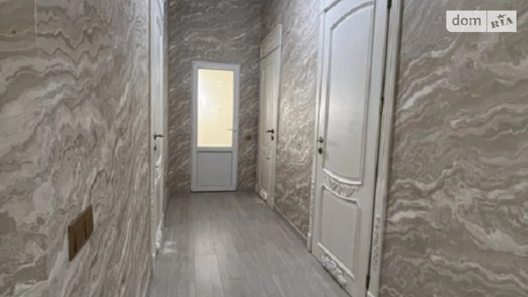 Продается дом на 2 этажа 120.5 кв. м с мансардой, цена: 139999 $ - фото 2