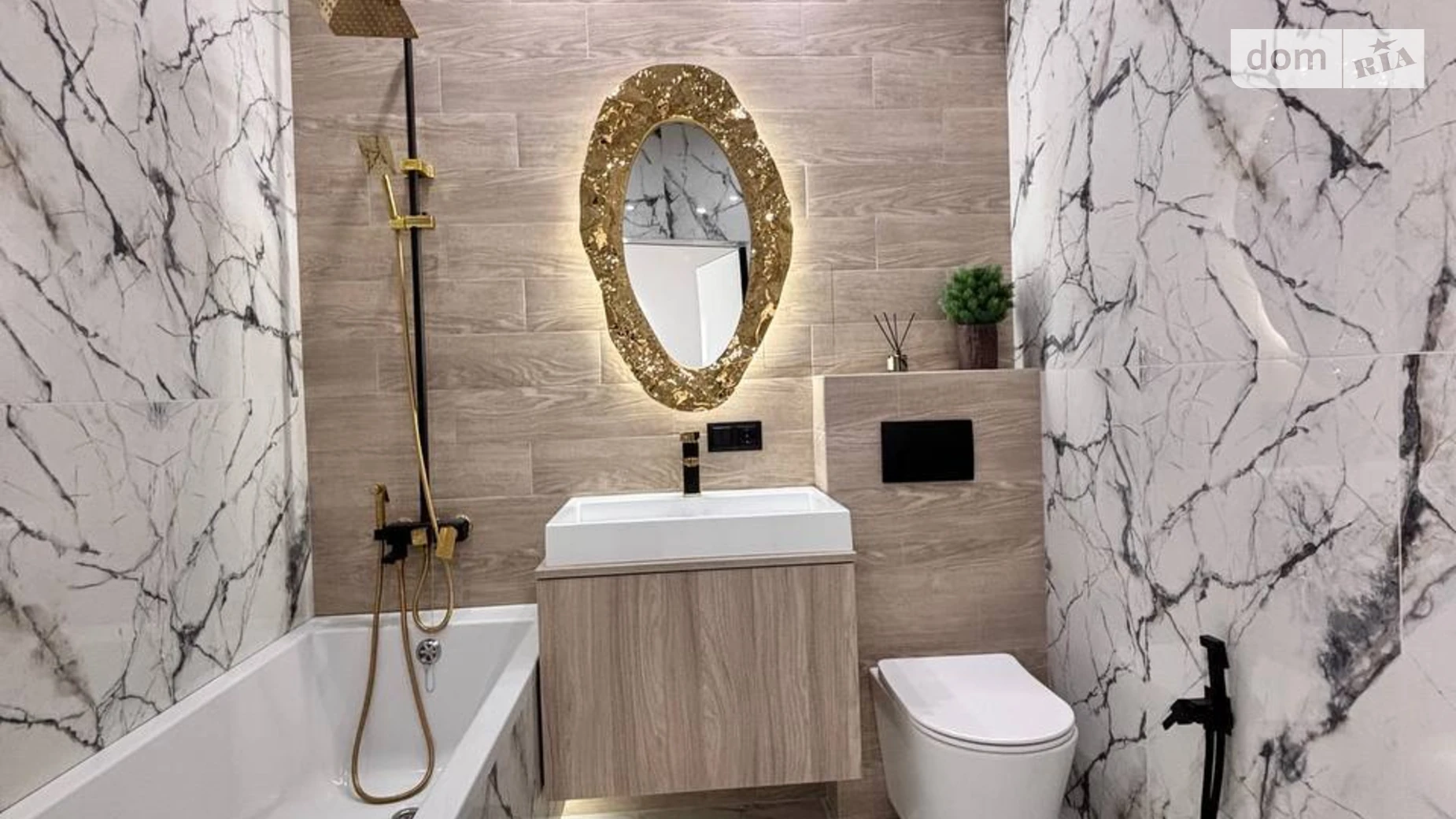 Продается 2-комнатная квартира 69 кв. м в Криховцах, ул. 24-го Августа - фото 3