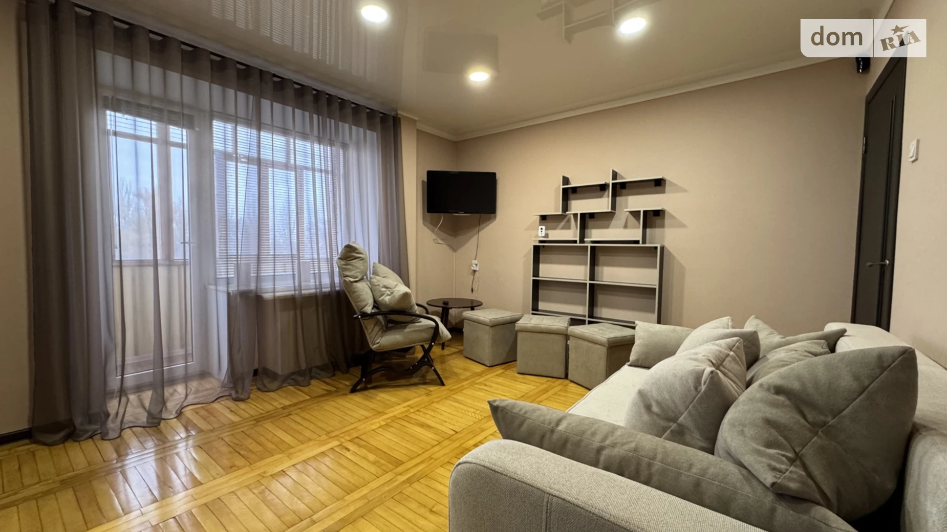 Продается 1-комнатная квартира 35.4 кв. м в Днепре, ул. Радистов - фото 2