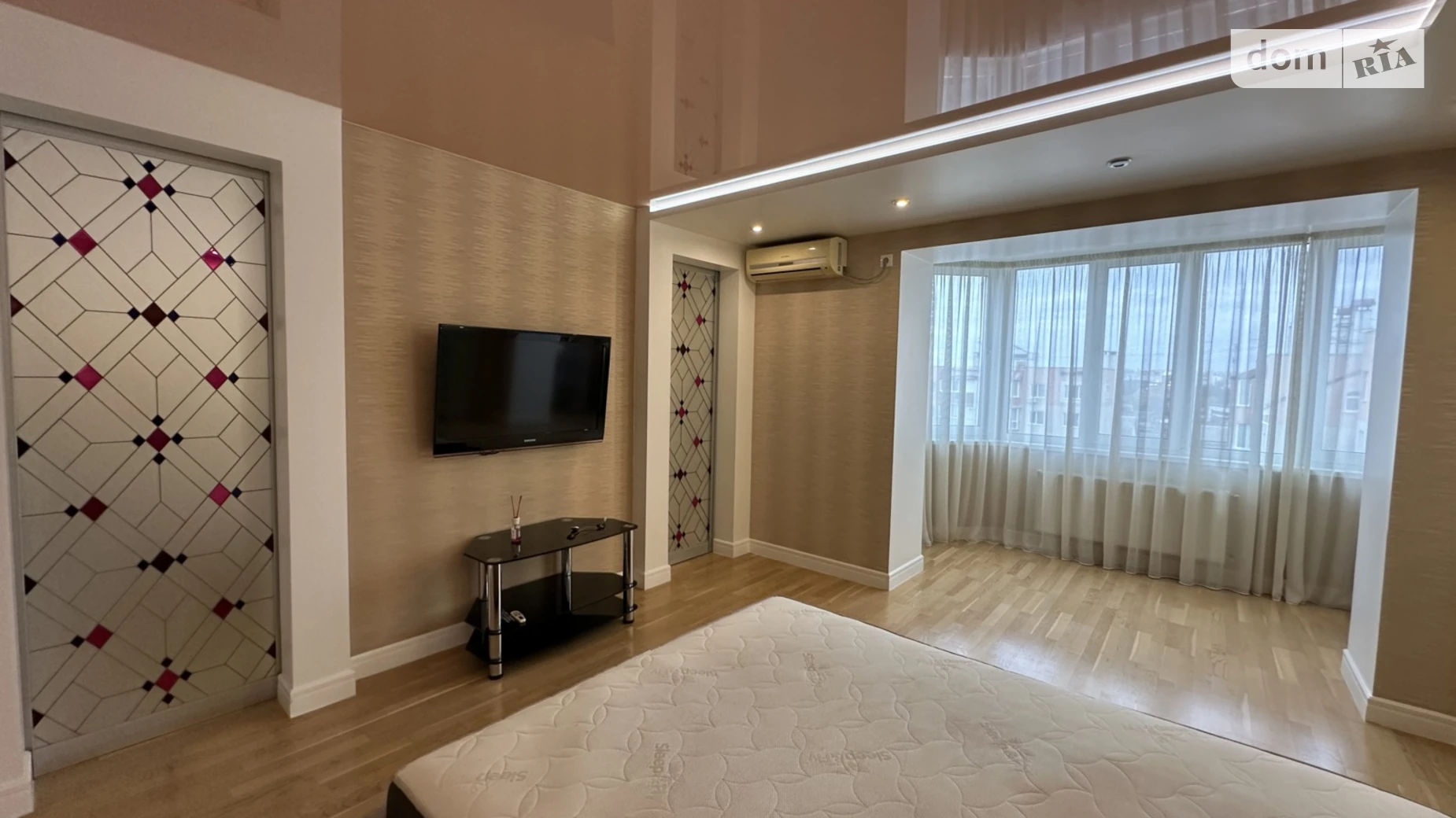 Продается 3-комнатная квартира 95.1 кв. м в Виннице, ул. Николаевская - фото 2