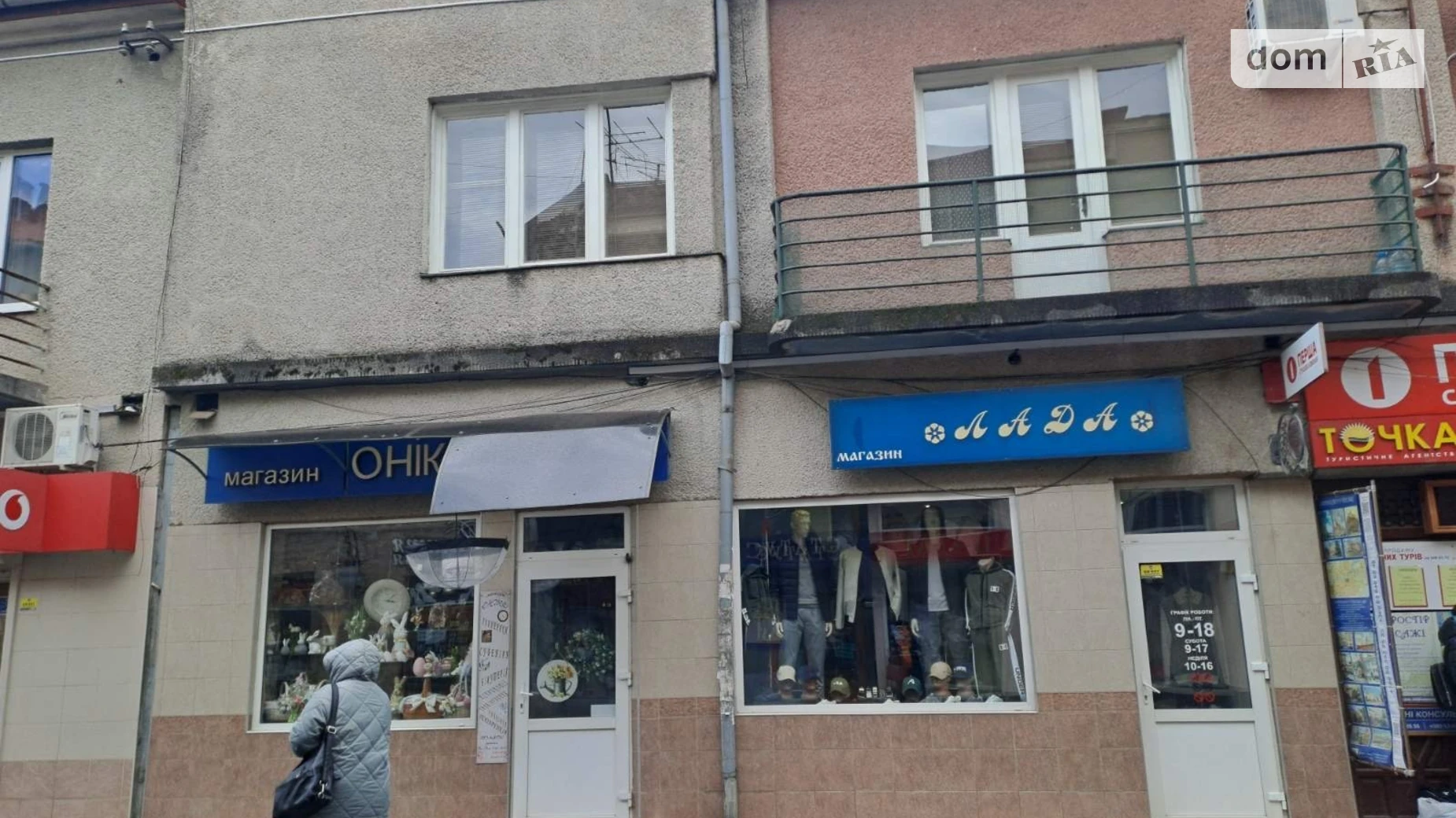 Продается 3-комнатная квартира 76.6 кв. м в Мукачеве, ул. Латоричный двор(Фёдора Достоевского), 6-1 - фото 2