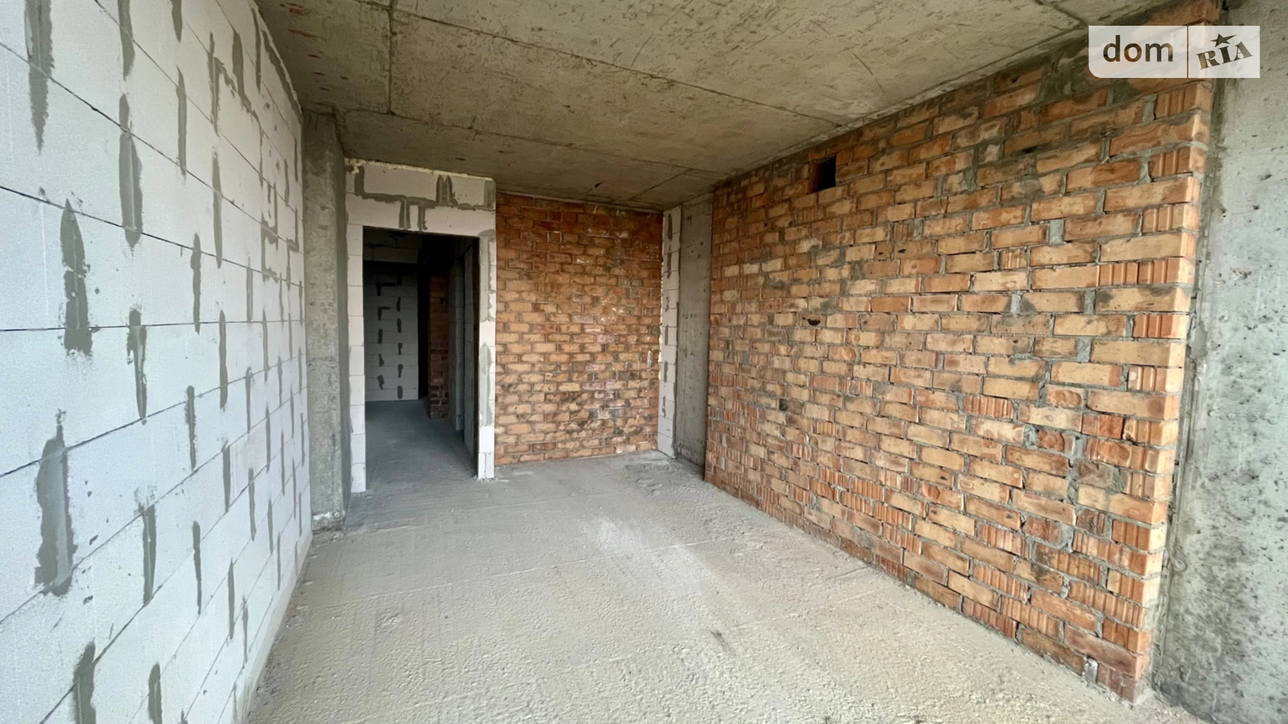 Продается 1-комнатная квартира 48 кв. м в Львове, ул. Роксоляны - фото 3