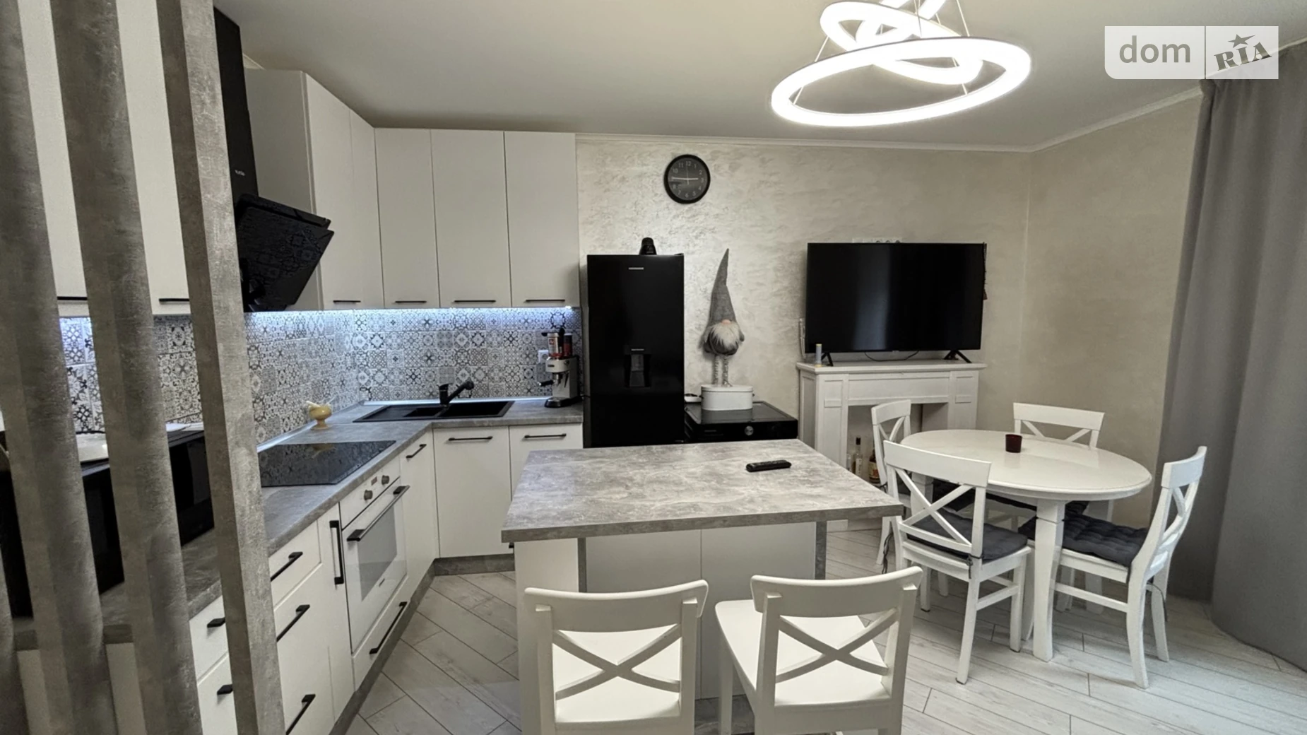 Продается 2-комнатная квартира 61.2 кв. м в, цена: 110000 $ - фото 2