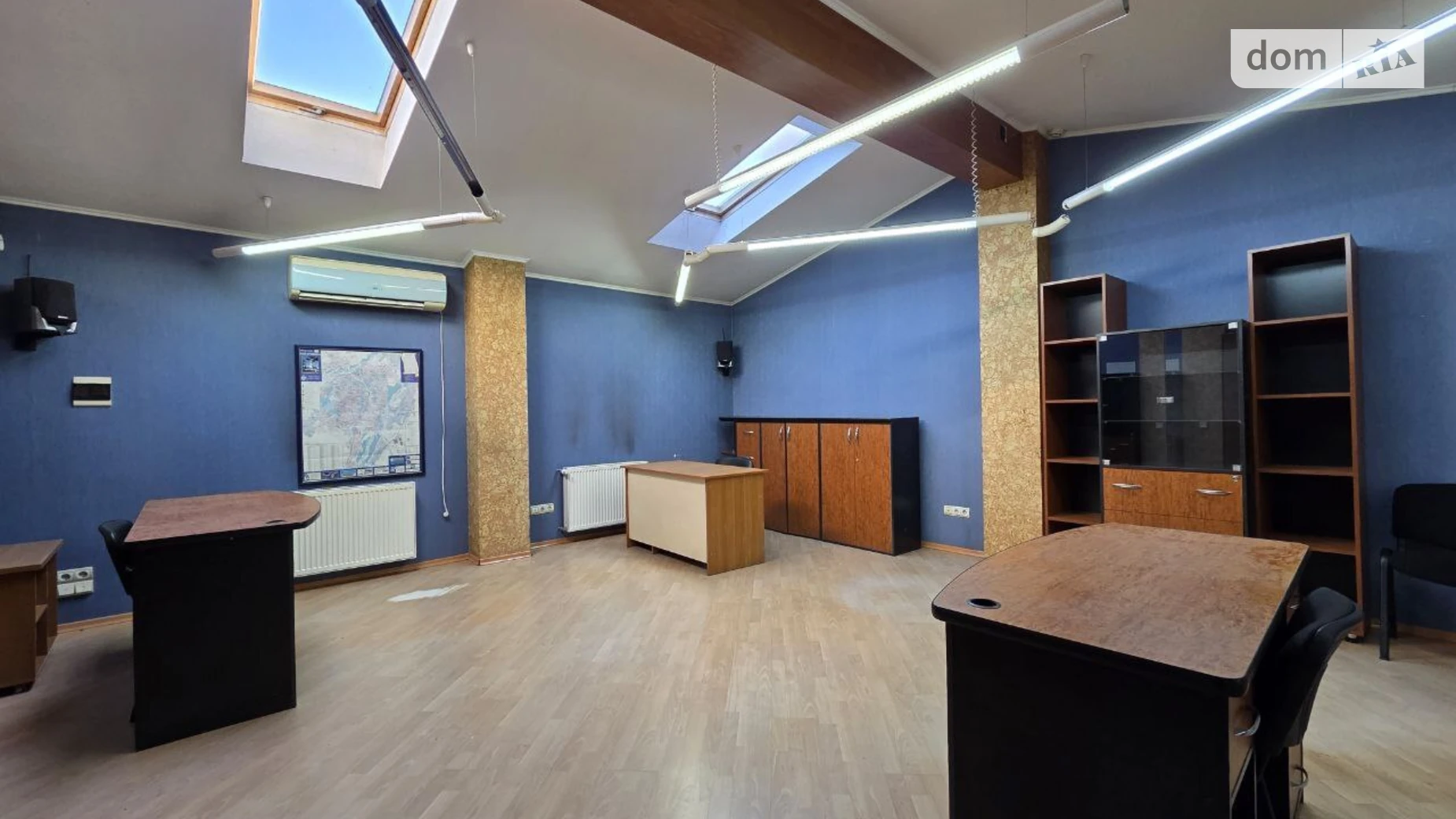 Сдается в аренду офис 261 кв. м в бизнес-центре, цена: 1566 $ - фото 4