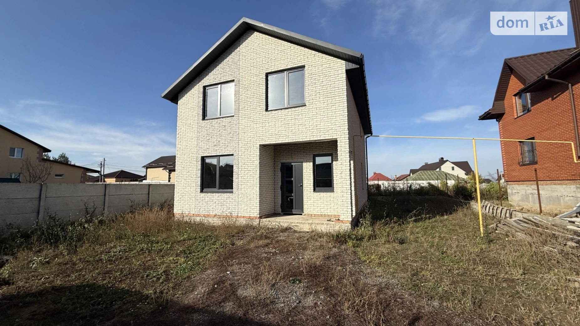 Продается дом на 2 этажа 120 кв. м с подвалом, цена: 92000 $ - фото 2