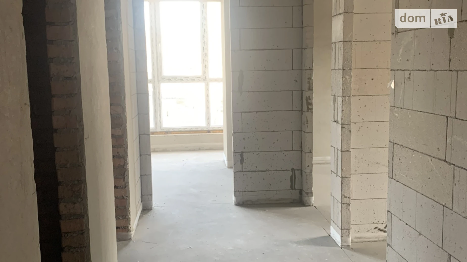 Продается 2-комнатная квартира 56.65 кв. м в Гостомеле, ул. Соборная, 1 - фото 2