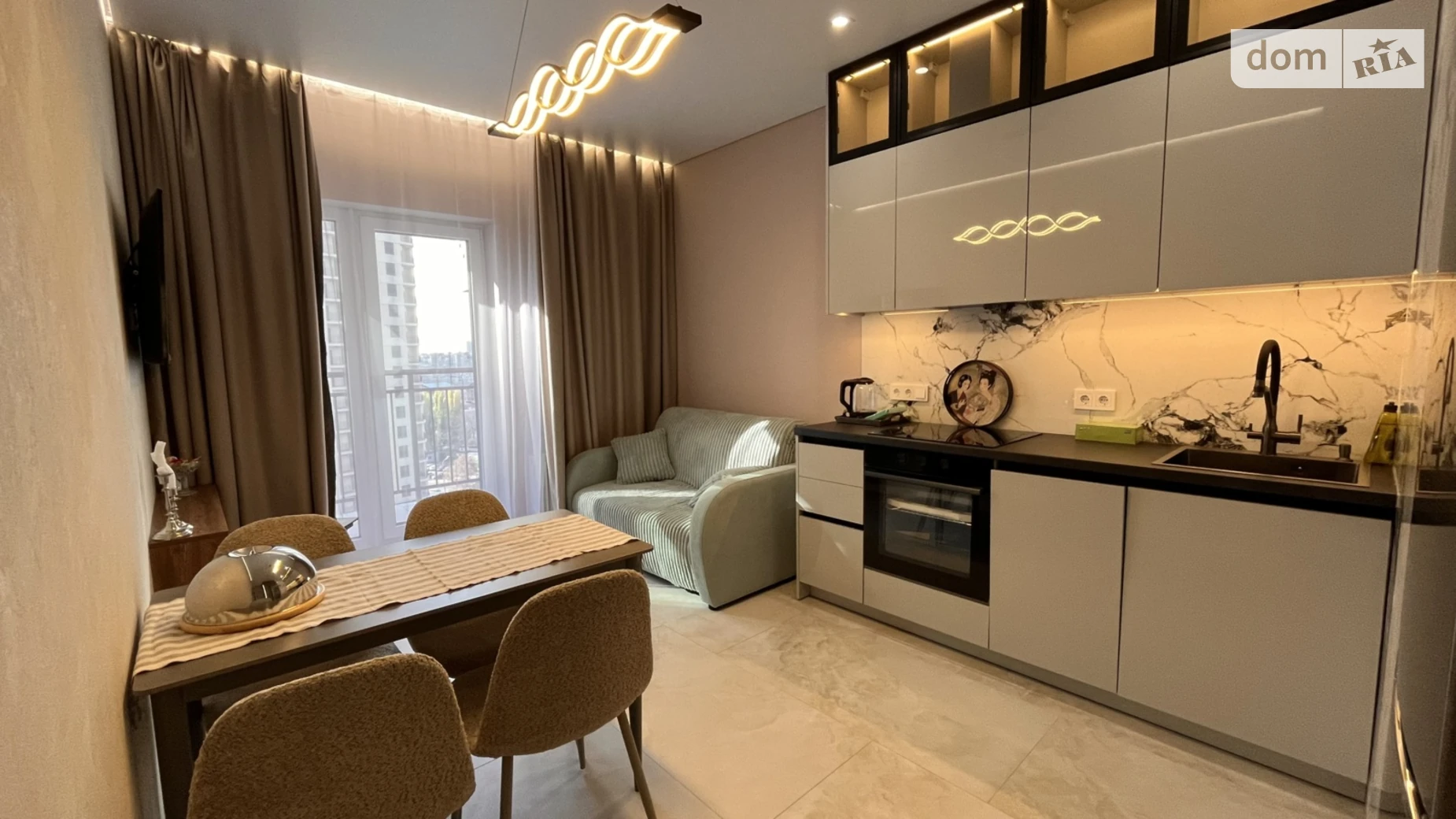 Продается 1-комнатная квартира 42 кв. м в Одессе, ул. Краснова - фото 2