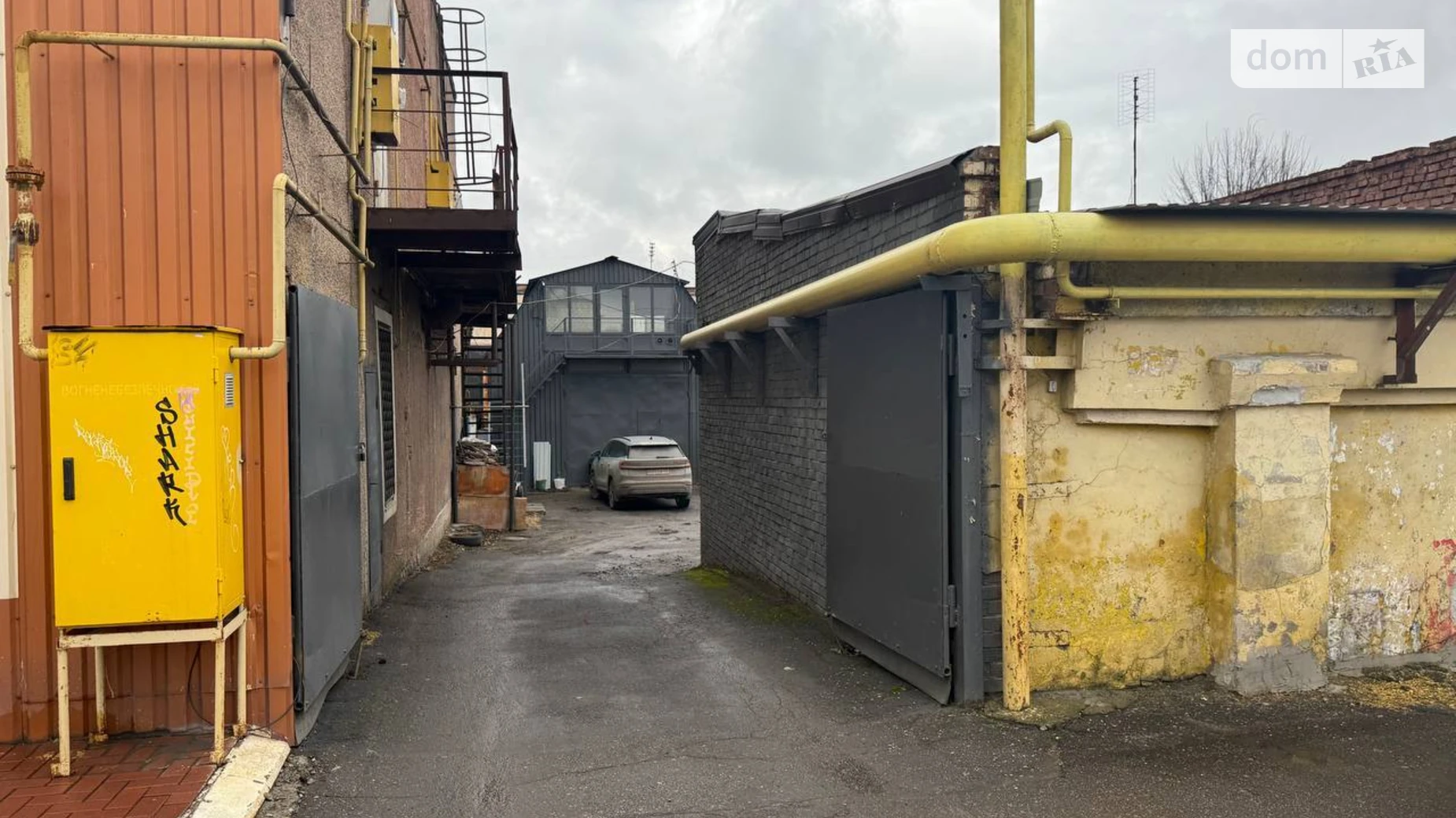 Сдается в аренду отдельно стоящий гараж универсальный на 200 кв. м, цена: 30000 грн - фото 3