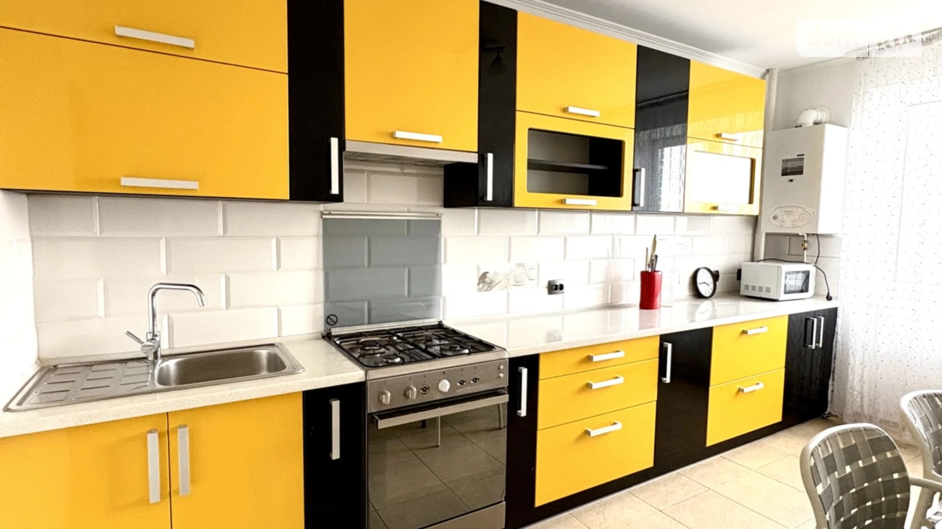 1-комнатная квартира 48 кв. м в Тернополе, ул. Будного Степана - фото 3