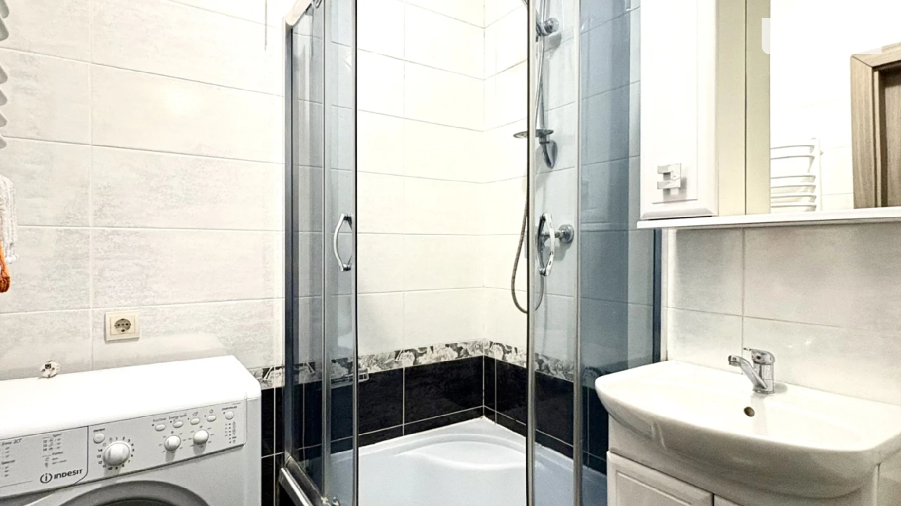 1-комнатная квартира 48 кв. м в Тернополе, ул. Будного Степана - фото 5