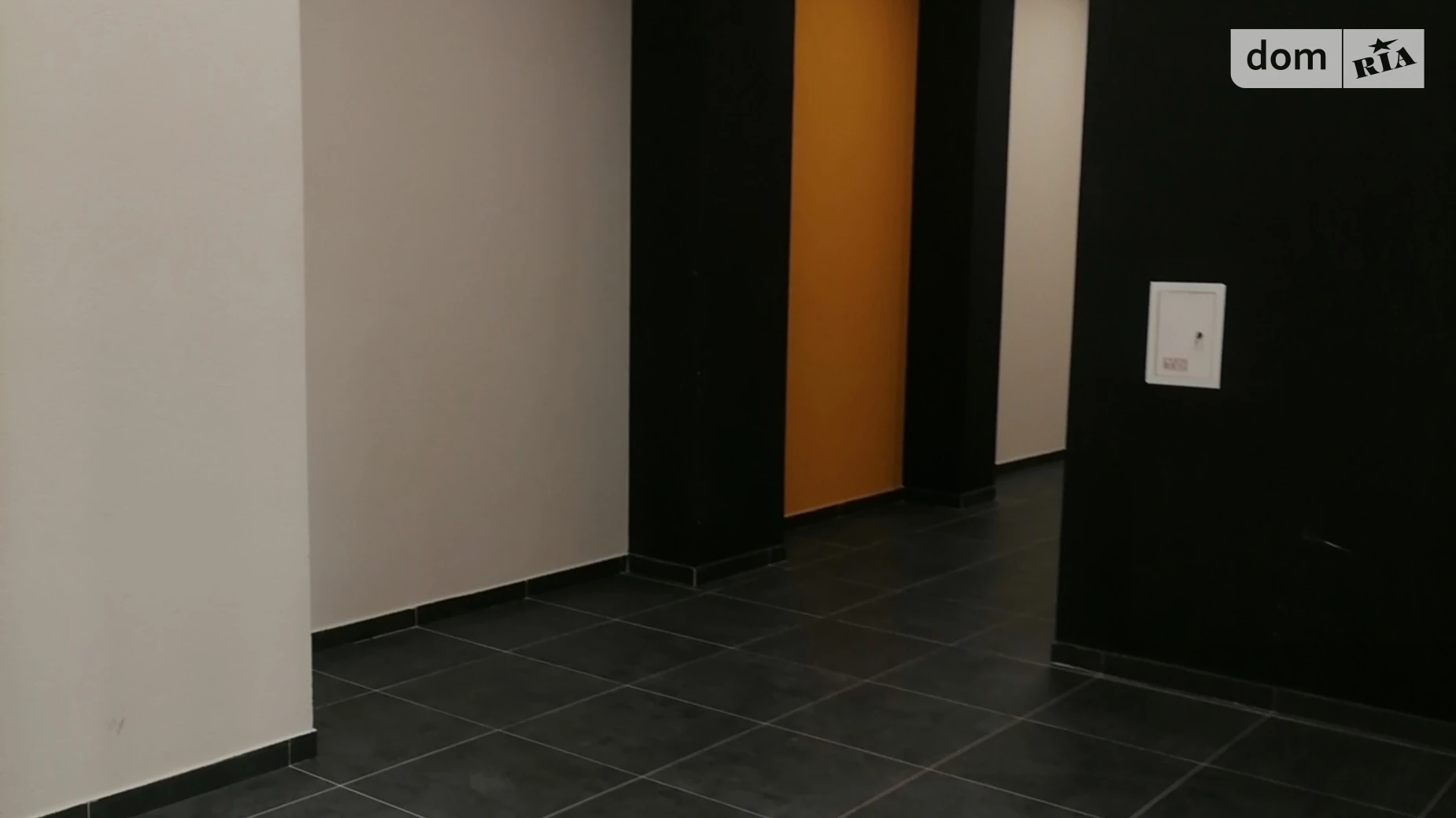 Продається 1-кімнатна квартира 40 кв. м у Бучі, вул. Миколи Мозгового, 2 - фото 2