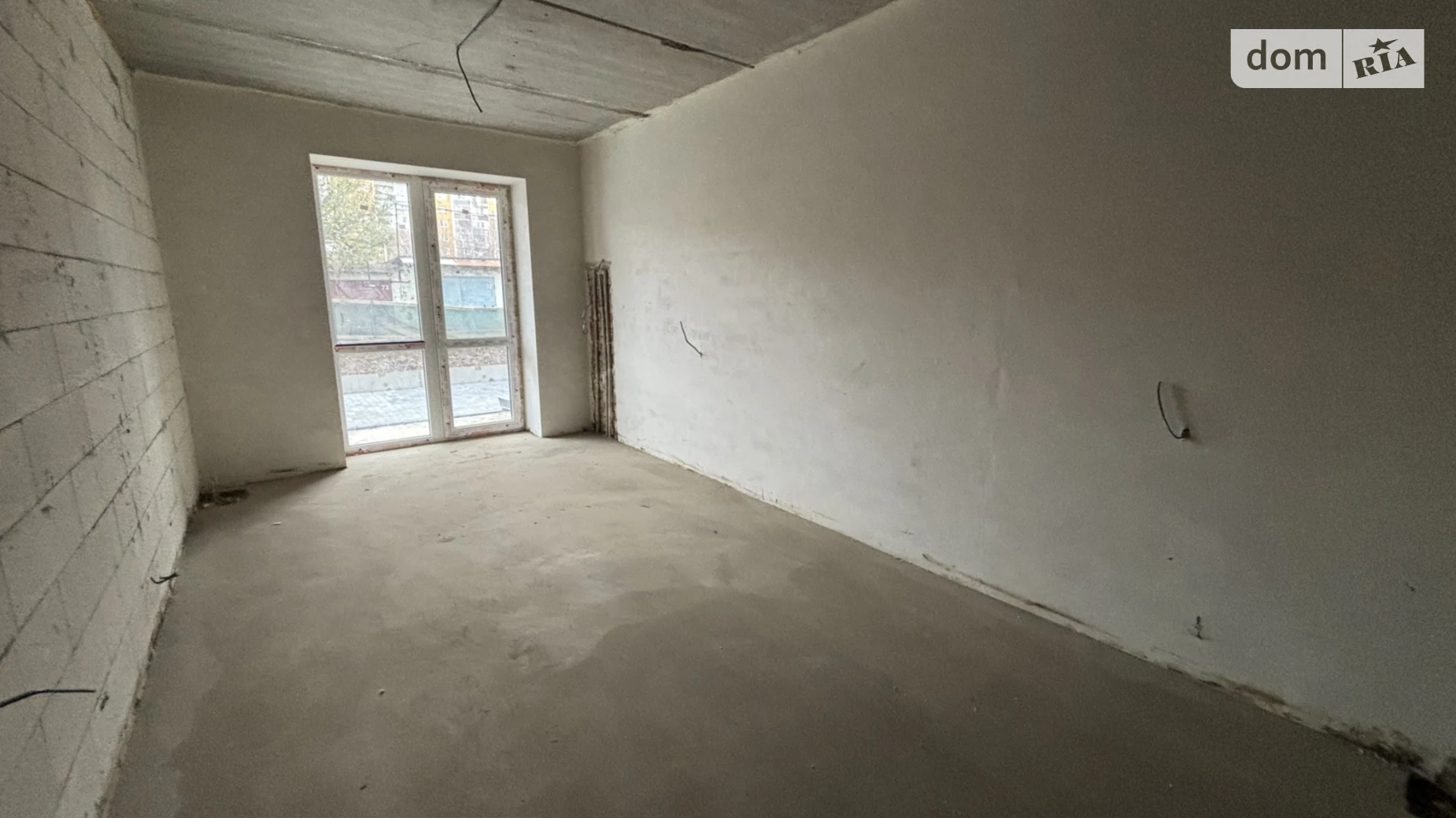 Продается 1-комнатная квартира 41 кв. м в Ужгороде, ул. Тлехаса, 19 корпус 4 - фото 5