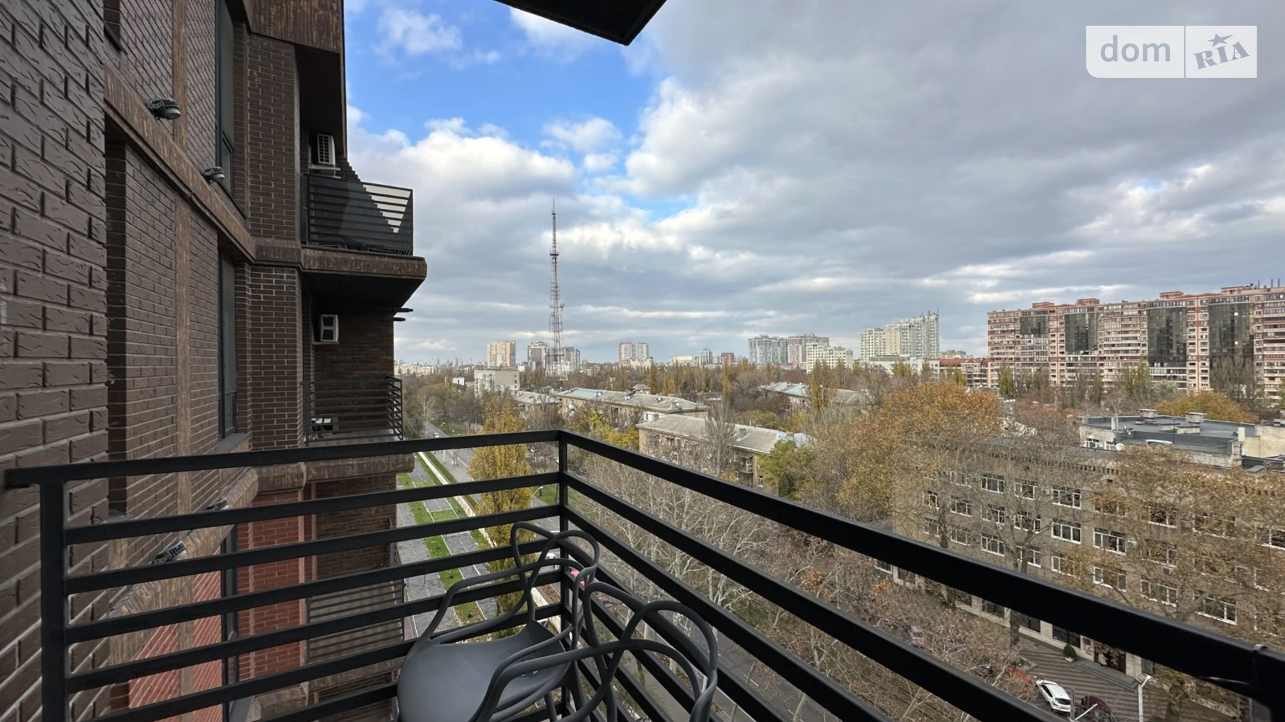 Продается 1-комнатная квартира 48 кв. м в Одессе, Фонтанская дор., 6А/1 - фото 3