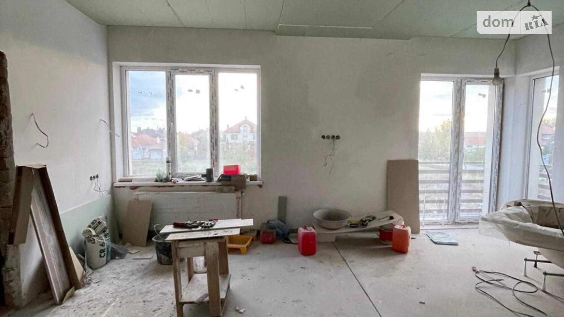 Продается дом на 3 этажа 230 кв. м с подвалом, цена: 230000 $ - фото 5