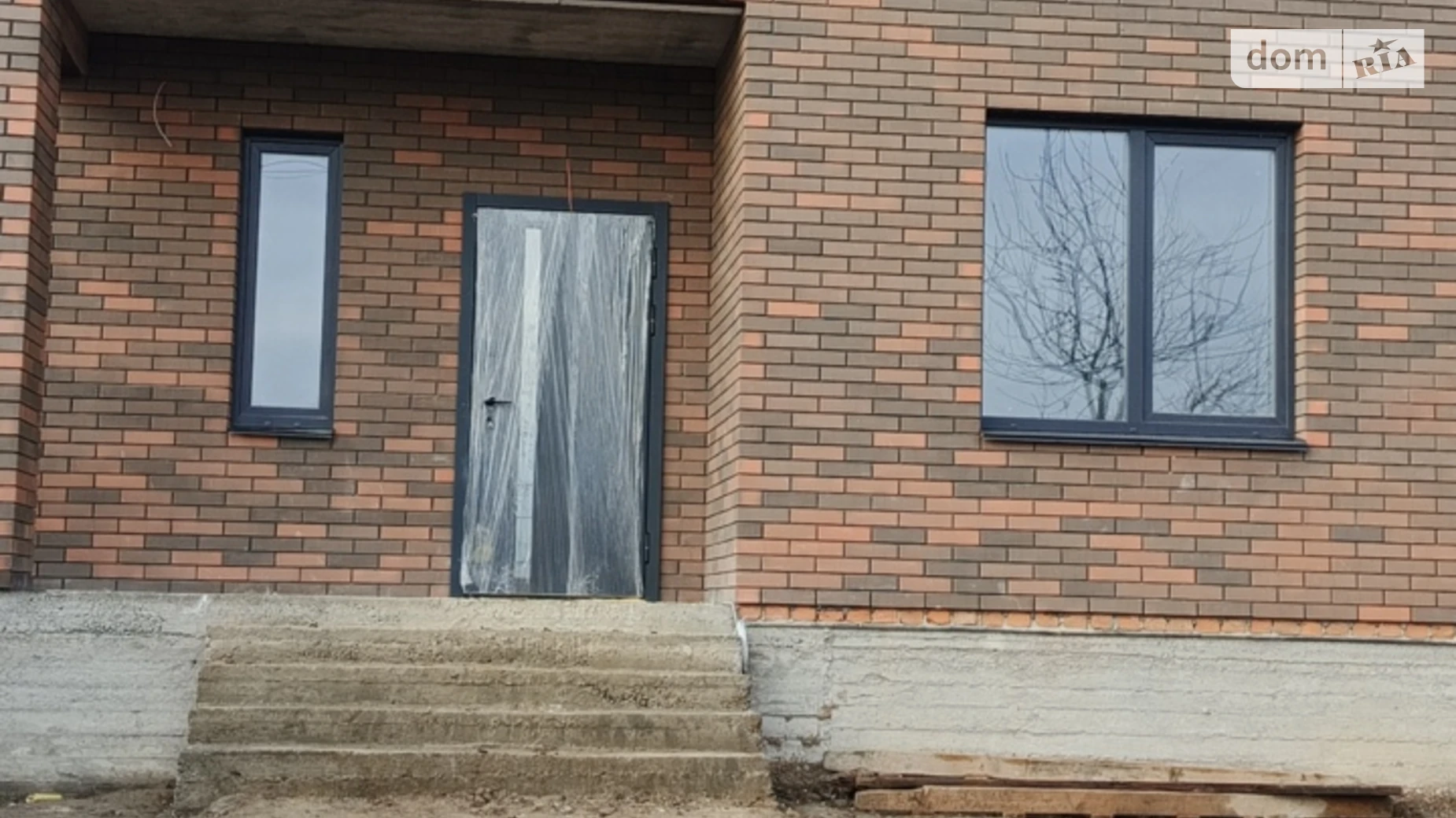 Продается дом на 2 этажа 105 кв. м с гаражом, цена: 85000 $ - фото 3