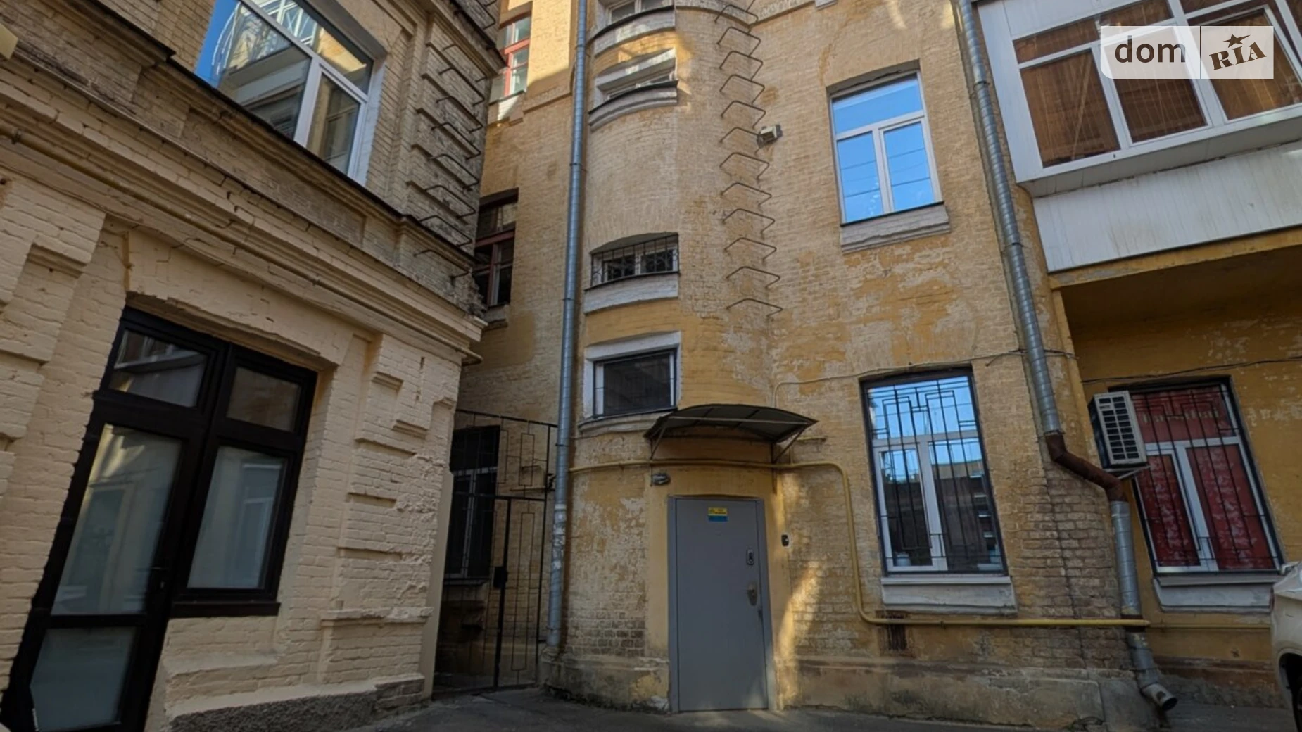 Продается офис 83.1 кв. м в бизнес-центре, цена: 220000 $ - фото 3