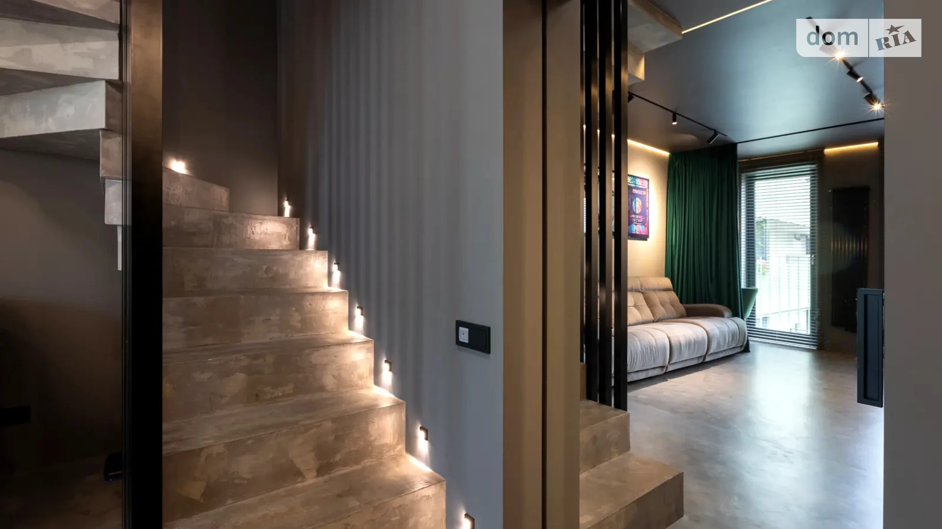 Продается 3-комнатная квартира 121 кв. м в Киеве, ул. Набережно-Рыбальская дорога, 3 - фото 2