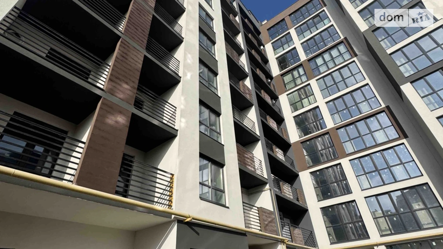 Продается 2-комнатная квартира 81.5 кв. м в Хмельницком, ул. Панаса Мирного, 9 - фото 2