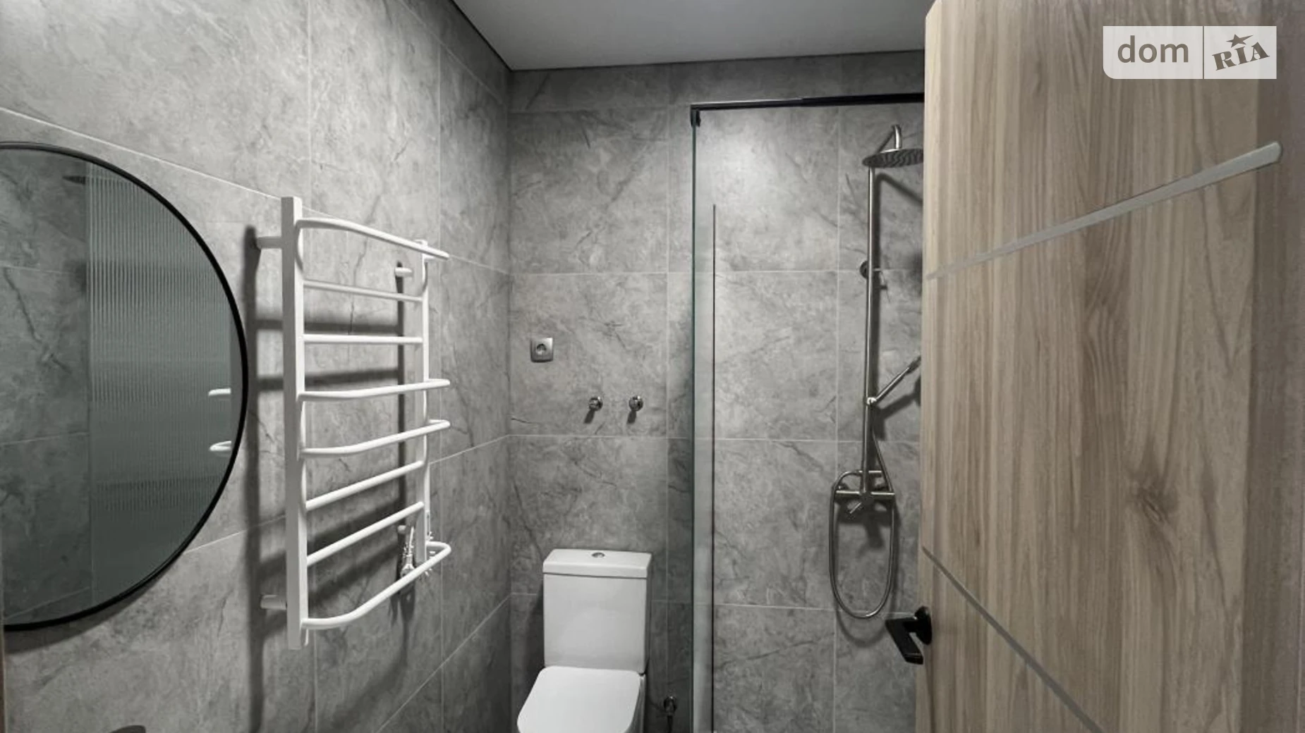 Продается 1-комнатная квартира 37 кв. м в Ровно, ул. Соборная, 283В - фото 3