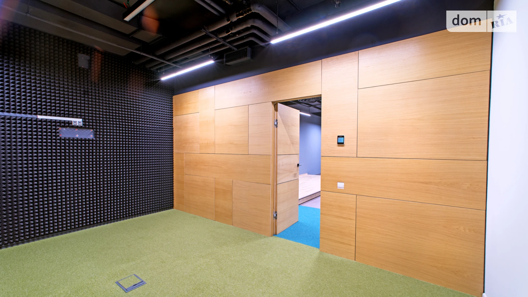 Сдается в аренду офис 369 кв. м в бизнес-центре, цена: 5166 $ - фото 4