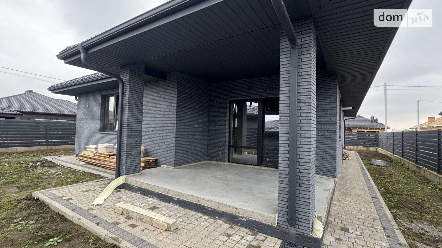 Продается одноэтажный дом 130 кв. м с камином, цена: 103900 $ - фото 4