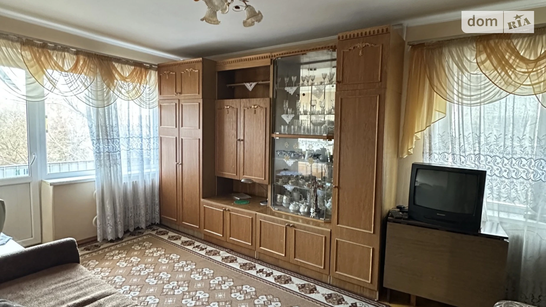 1-комнатная квартира 32 кв. м в Тернополе, ул. Карпенко - фото 2