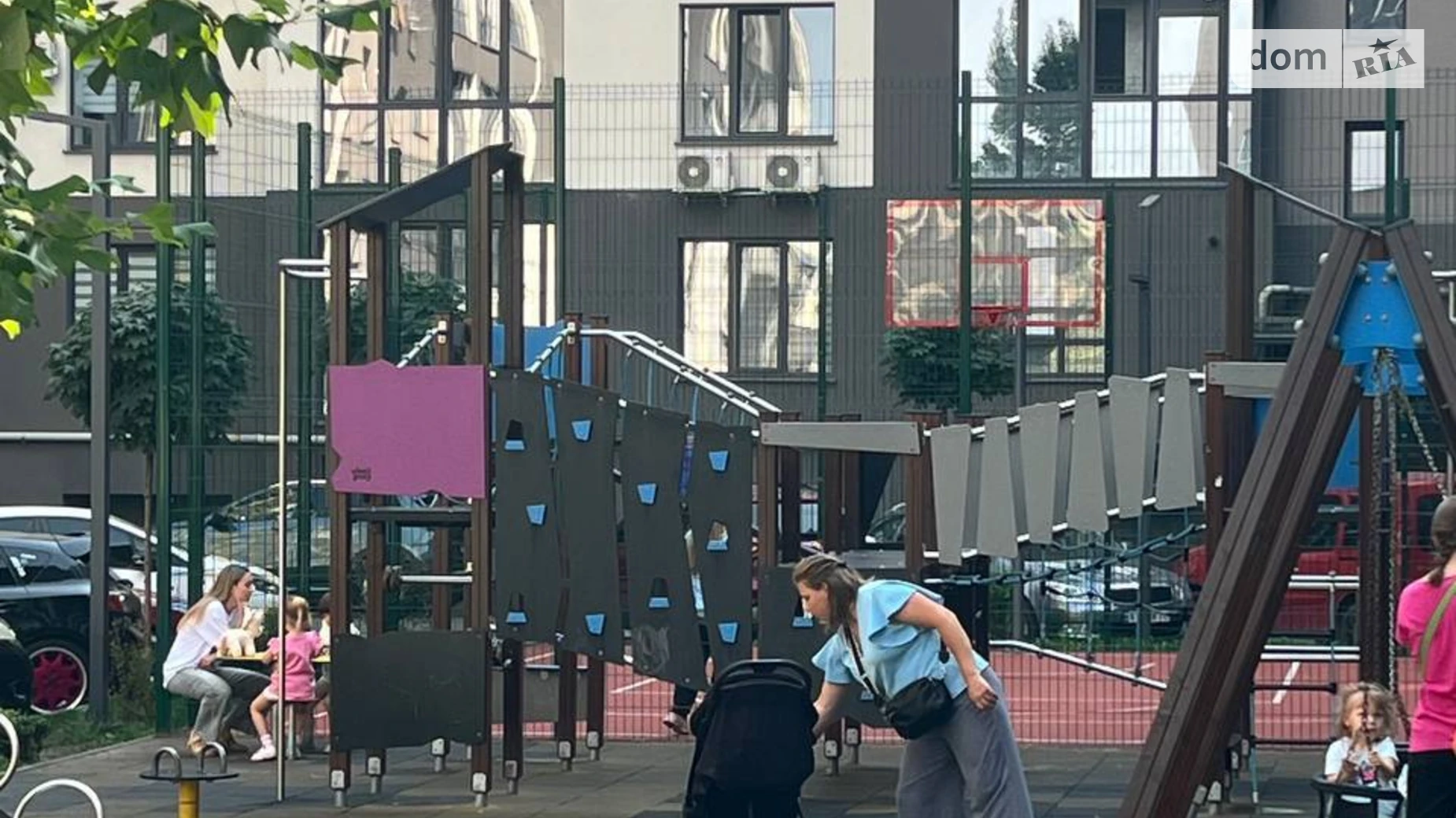 Продается 3-комнатная квартира 90.4 кв. м в Угорниках, ул. Героев Николаева(Сеченова), 129А корпус 14 - фото 3