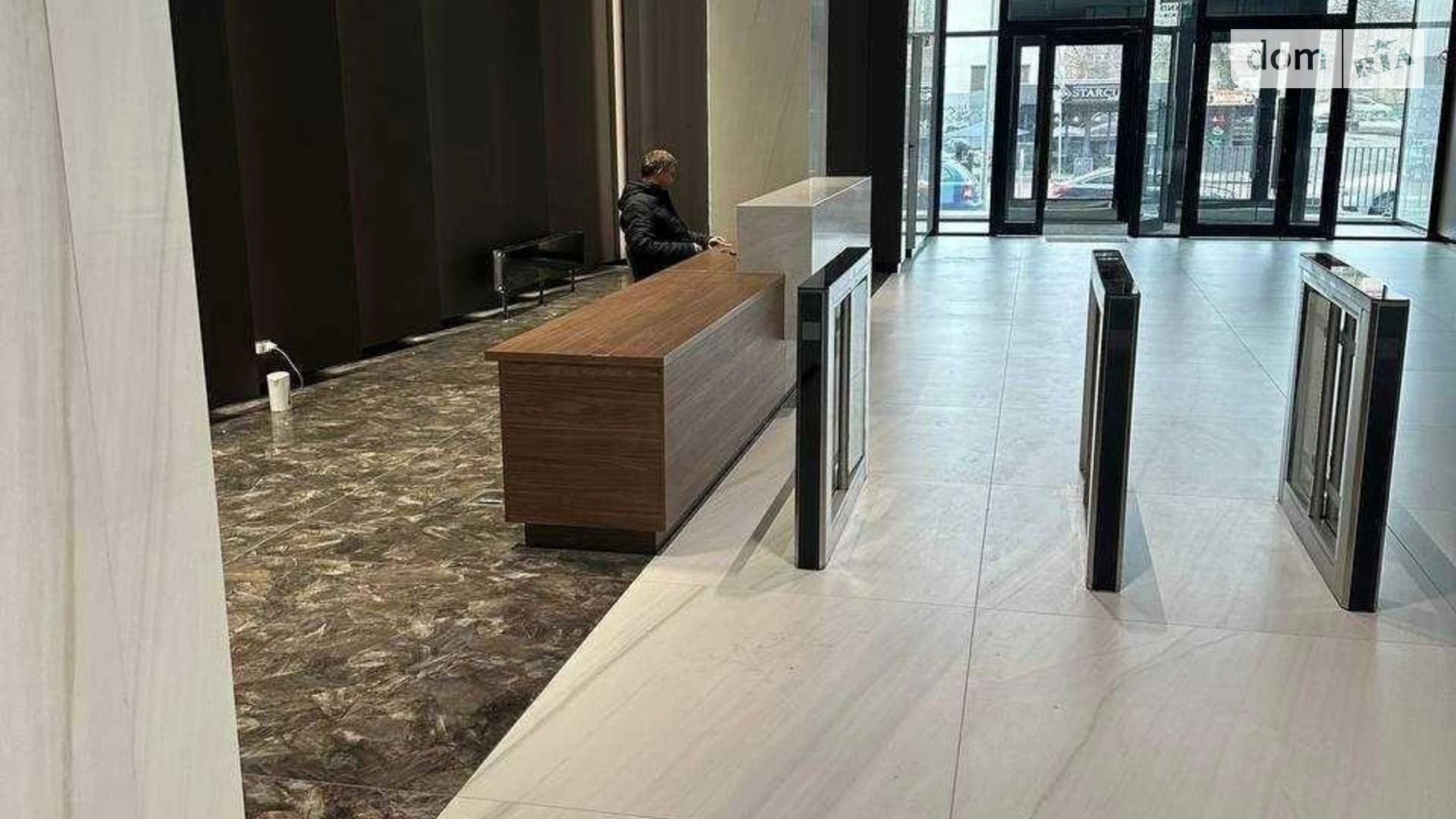 Сдается в аренду офис 5600 кв. м в бизнес-центре, цена: 100800 $ - фото 5