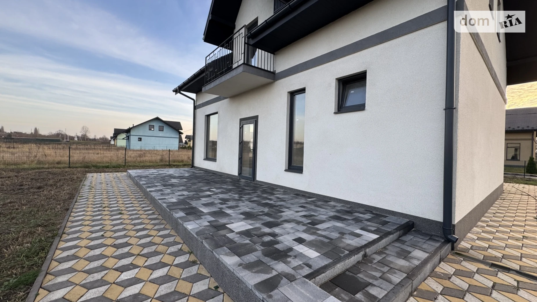 Продається будинок 2 поверховий 195 кв. м з гаражем, цена: 95000 $ - фото 3