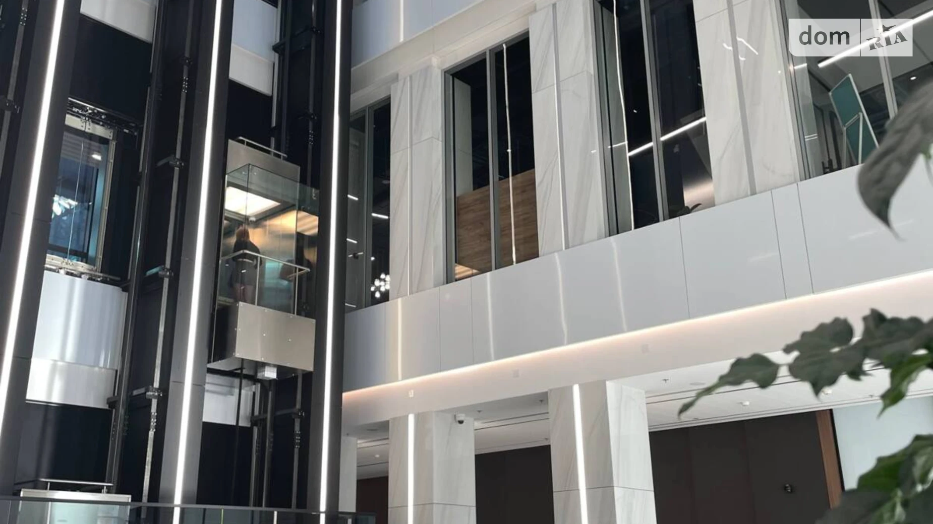 Сдается в аренду офис 5600 кв. м в бизнес-центре, цена: 100800 $ - фото 4