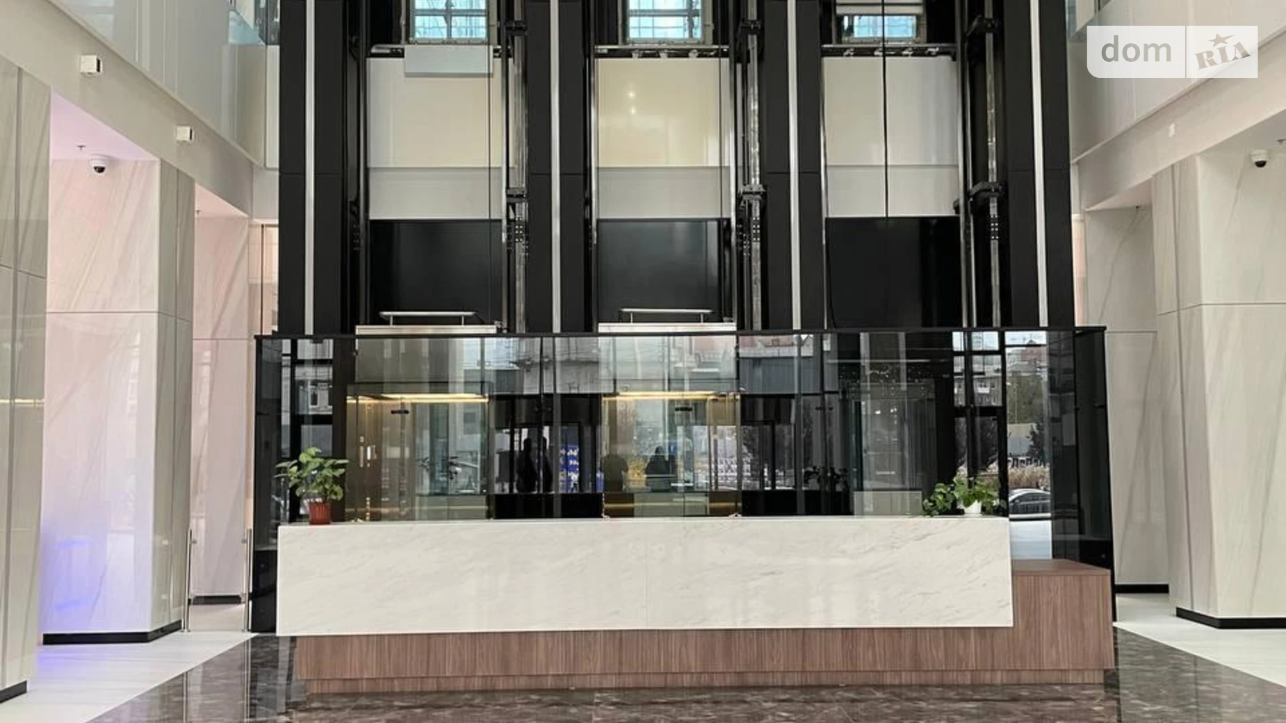 Сдается в аренду офис 2800 кв. м в бизнес-центре, цена: 50400 $ - фото 4