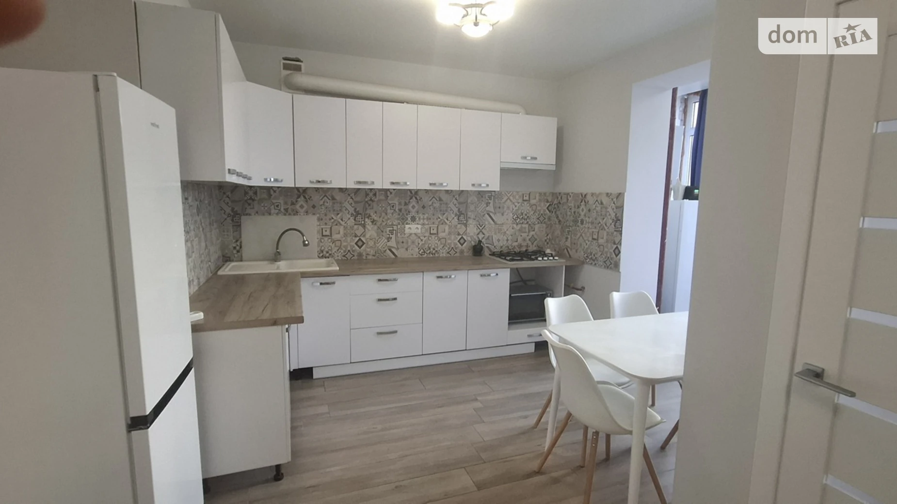 Продається 2-кімнатна квартира 65 кв. м у Ірпені, вул. Мечникова - фото 2