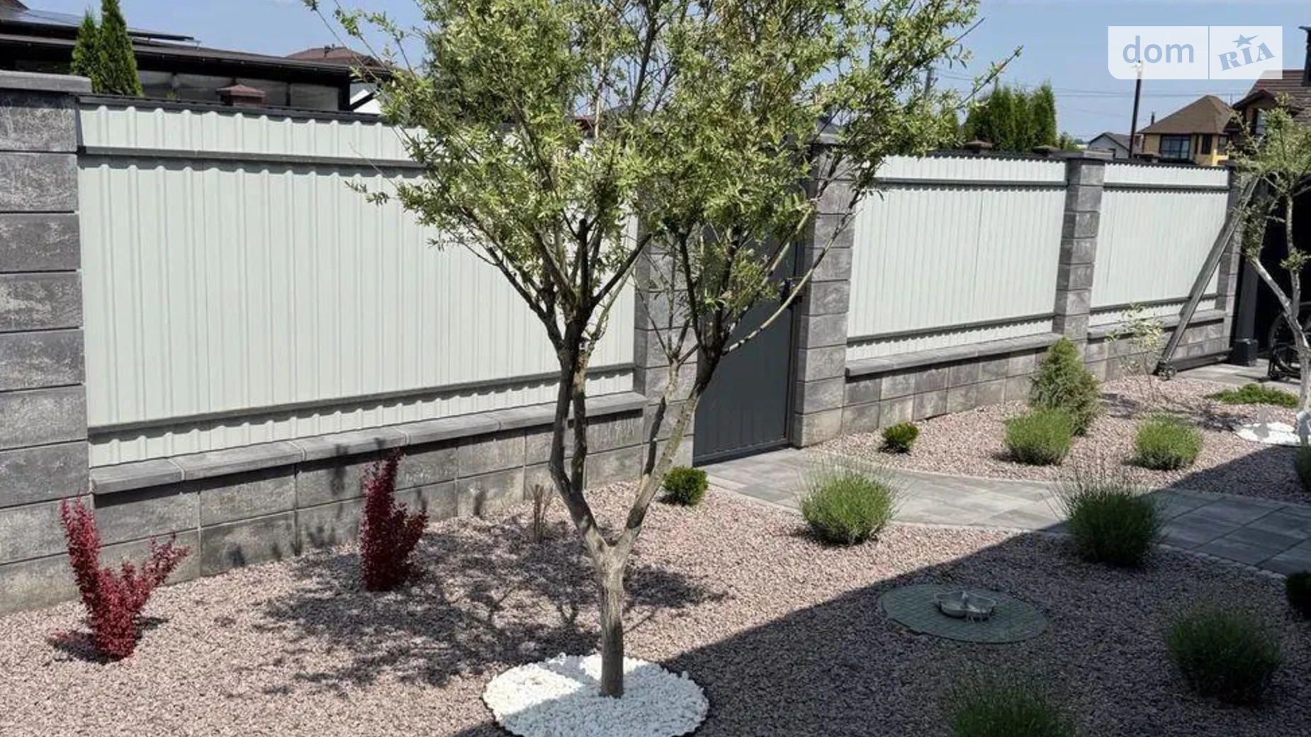 Продается дом на 2 этажа 160 кв. м с садом, цена: 255000 $ - фото 3