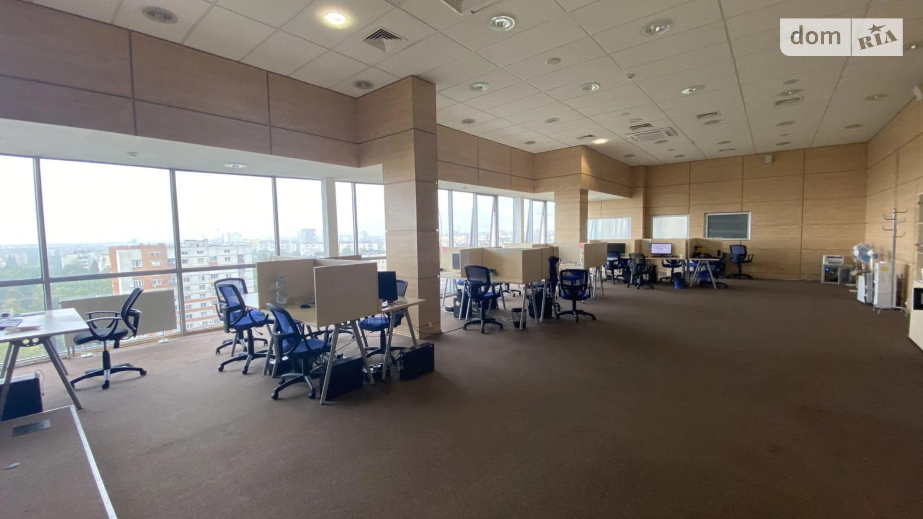 Здається в оренду офіс 134.1 кв. м в бізнес-центрі, цена: 1742 $ - фото 2