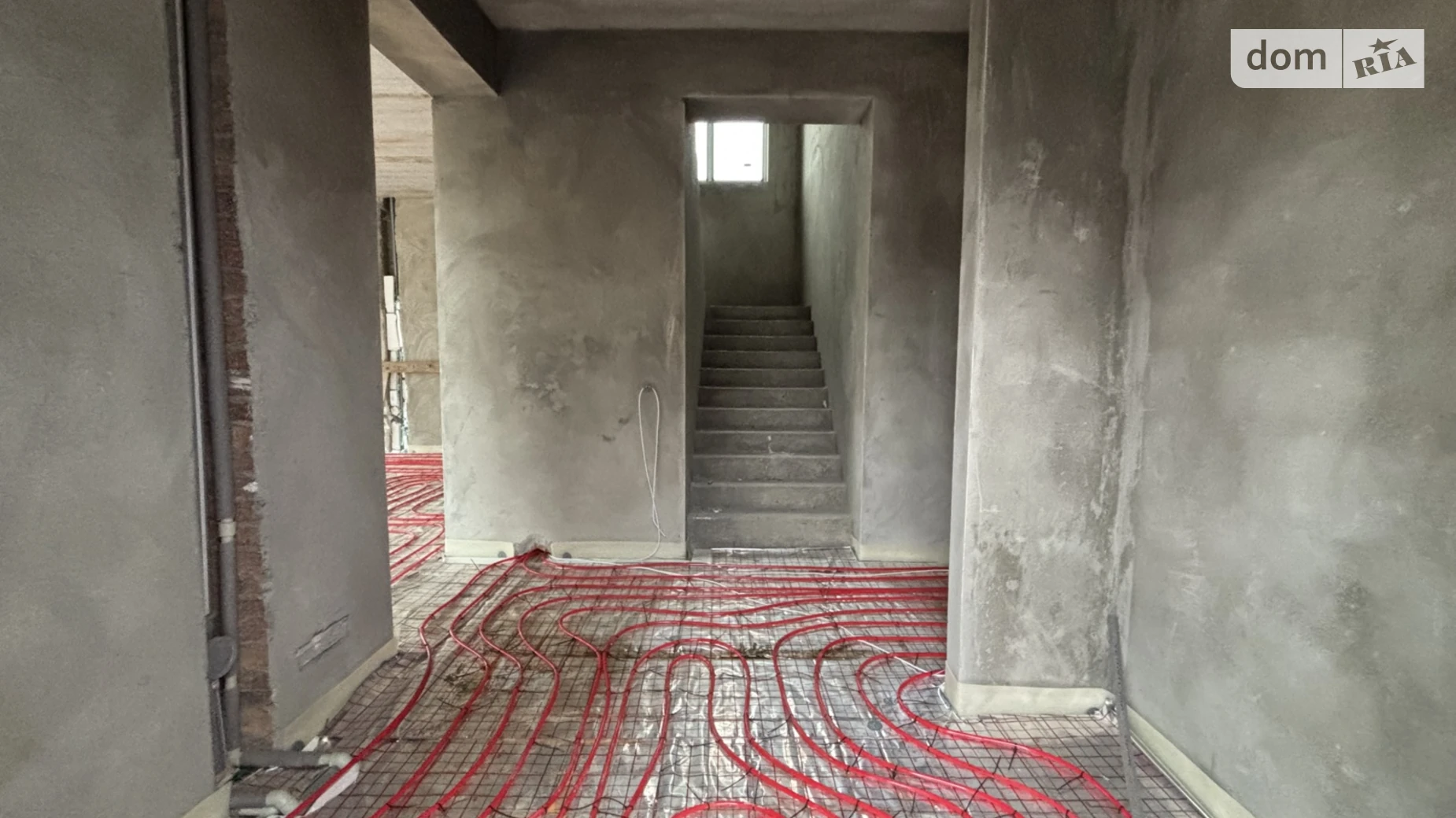 Продается дом на 2 этажа 254 кв. м с мебелью, цена: 295000 $ - фото 4