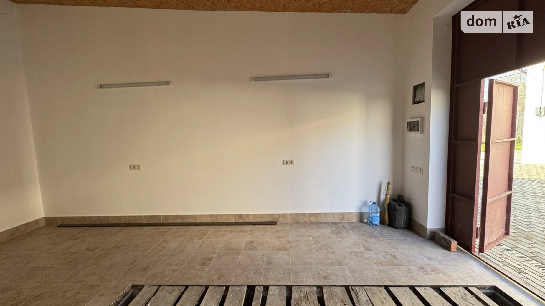 Сдается в аренду отдельно стоящий гараж универсальный на 24 кв. м, цена: 5000 грн - фото 5