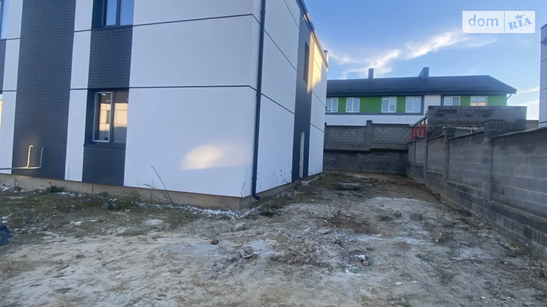 ул. Кулика и Гудачека(Макарова) Ювилейный Ровно, цена: 80000 $ - фото 2