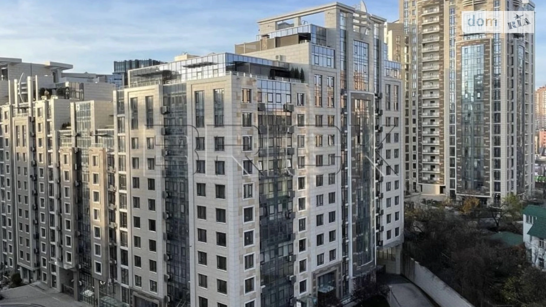 Продается 1-комнатная квартира 55.8 кв. м в Киеве, ул. Саперное Поле, 5А - фото 2