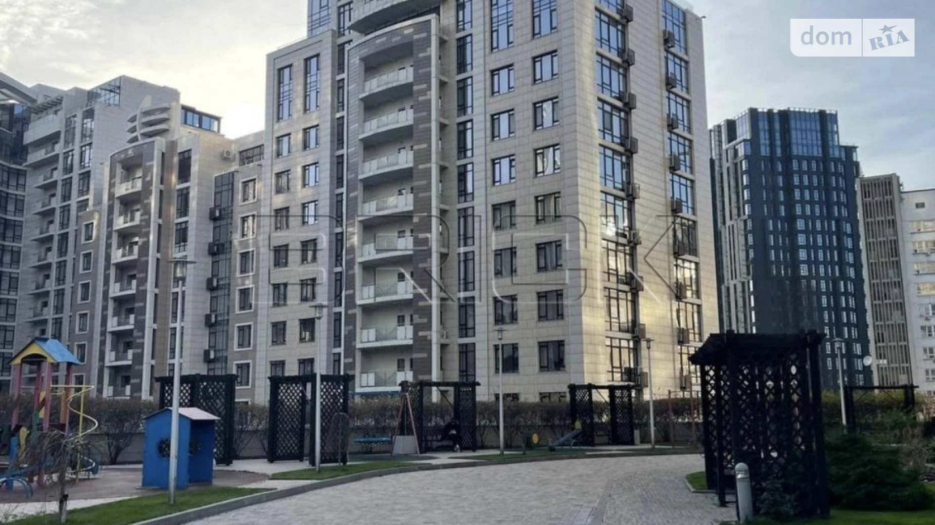 Продается 1-комнатная квартира 55.8 кв. м в Киеве, ул. Саперное Поле, 5А - фото 3