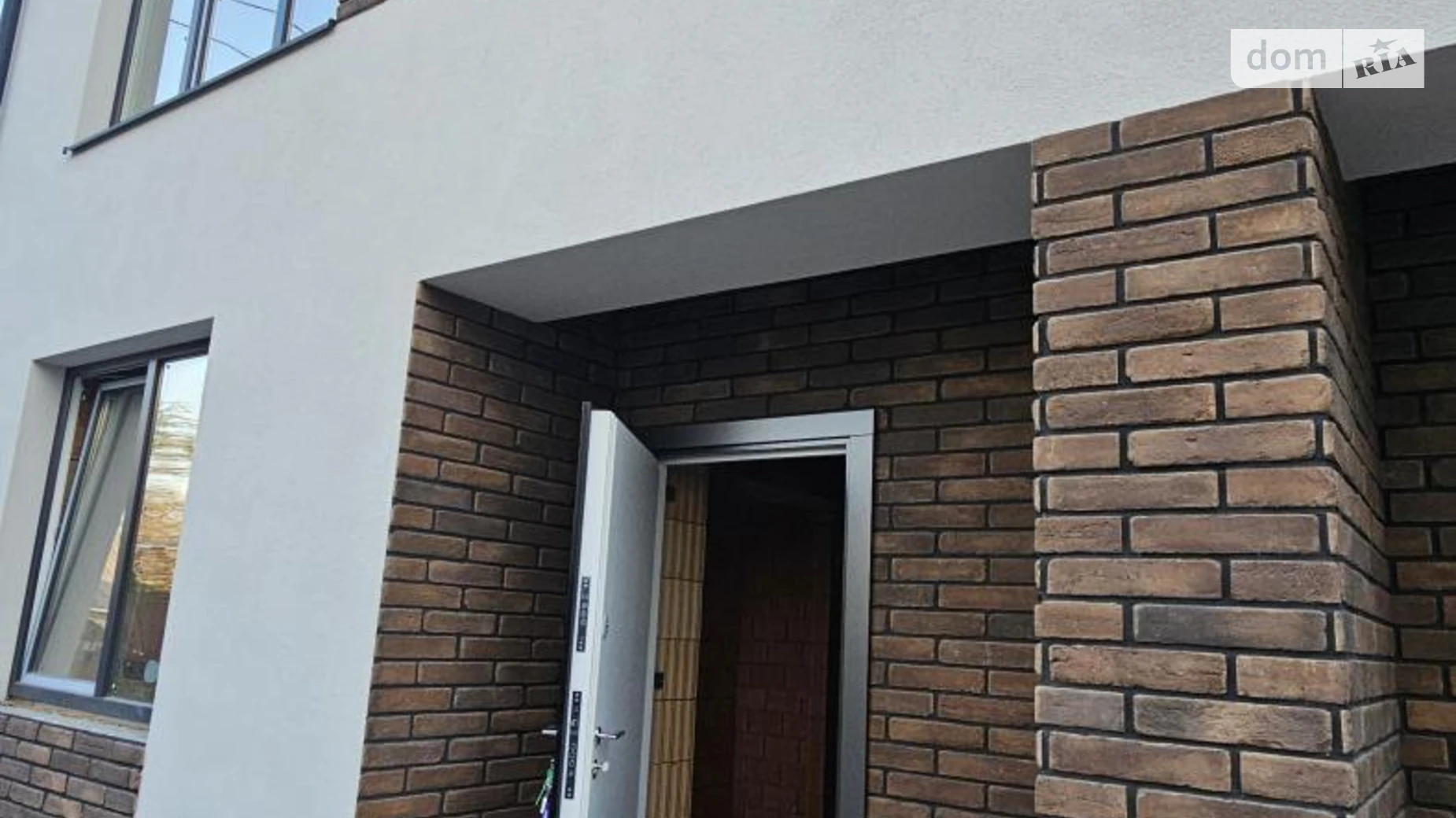 Продается дом на 2 этажа 105 кв. м с бассейном, цена: 110000 $ - фото 4