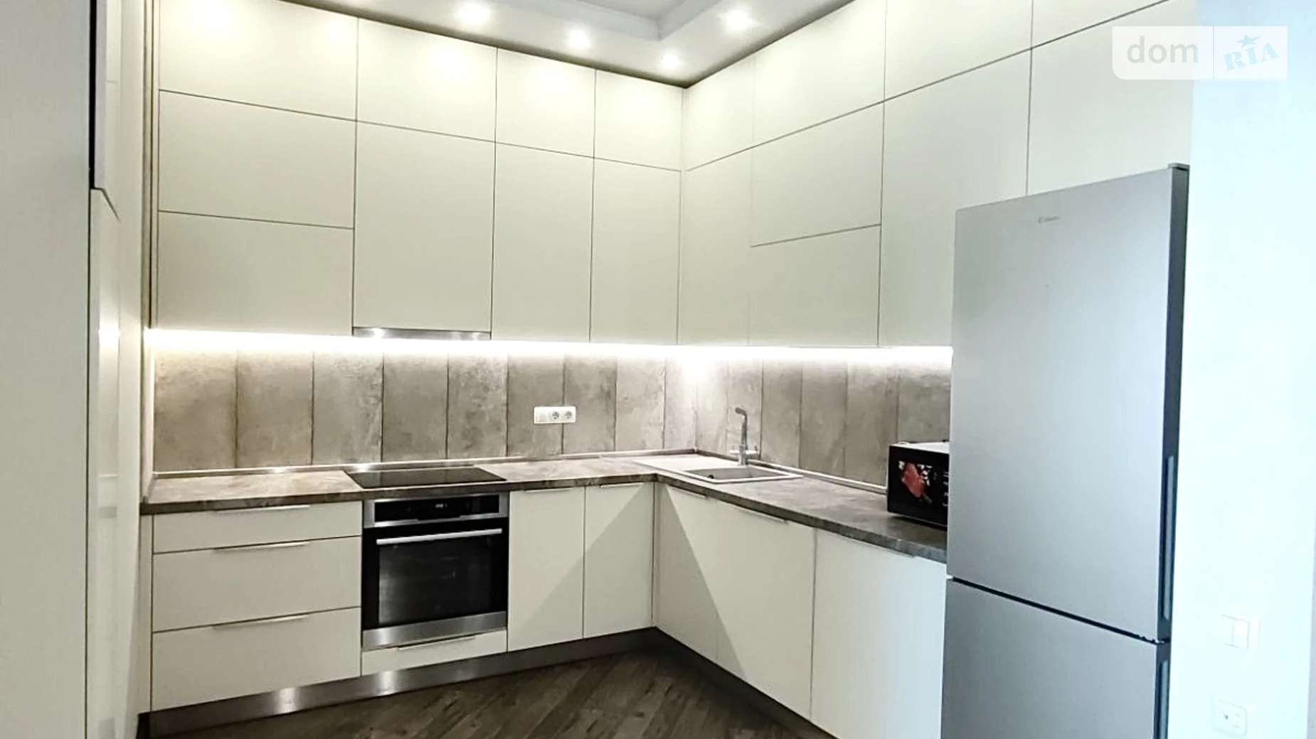 Сдается в аренду 2-комнатная квартира 60 кв. м в Одессе, цена: 500 $ - фото 2