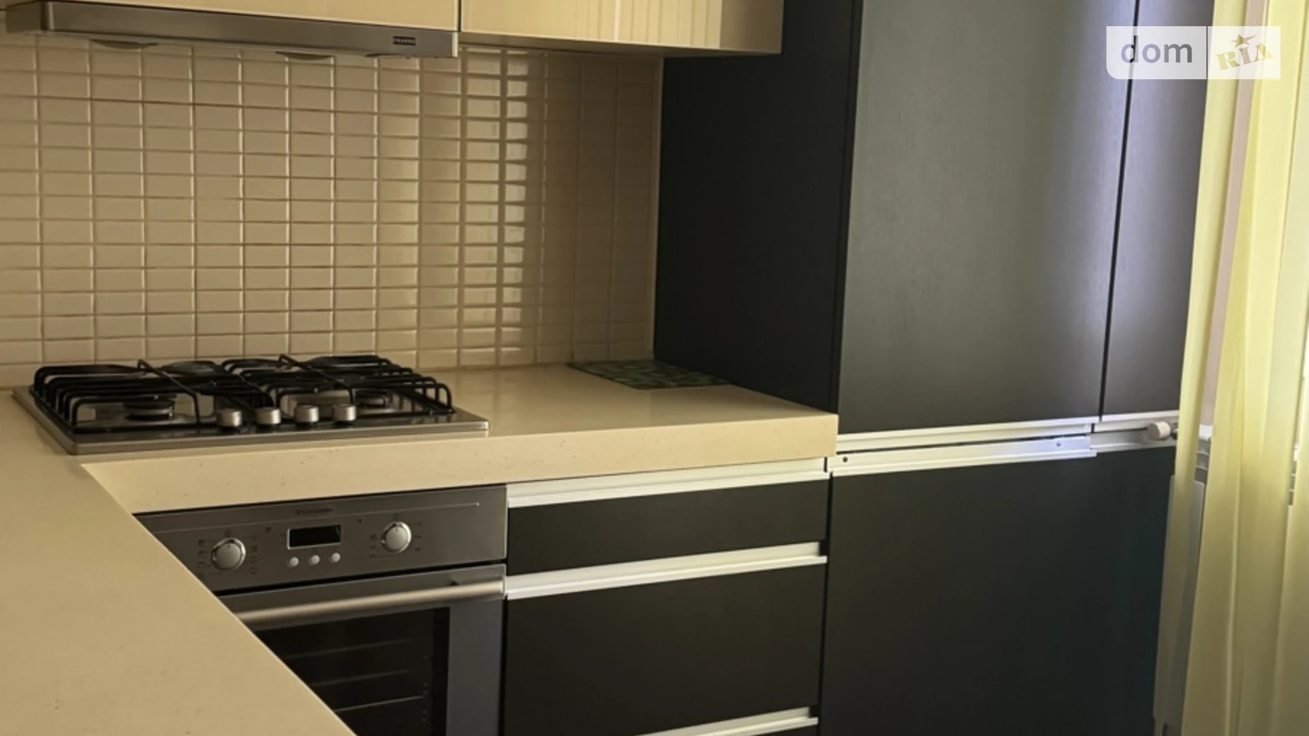 Сдается в аренду 2-комнатная квартира 57 кв. м в Ужгороде, ул. Вишневая(Осипенко), 20 - фото 3