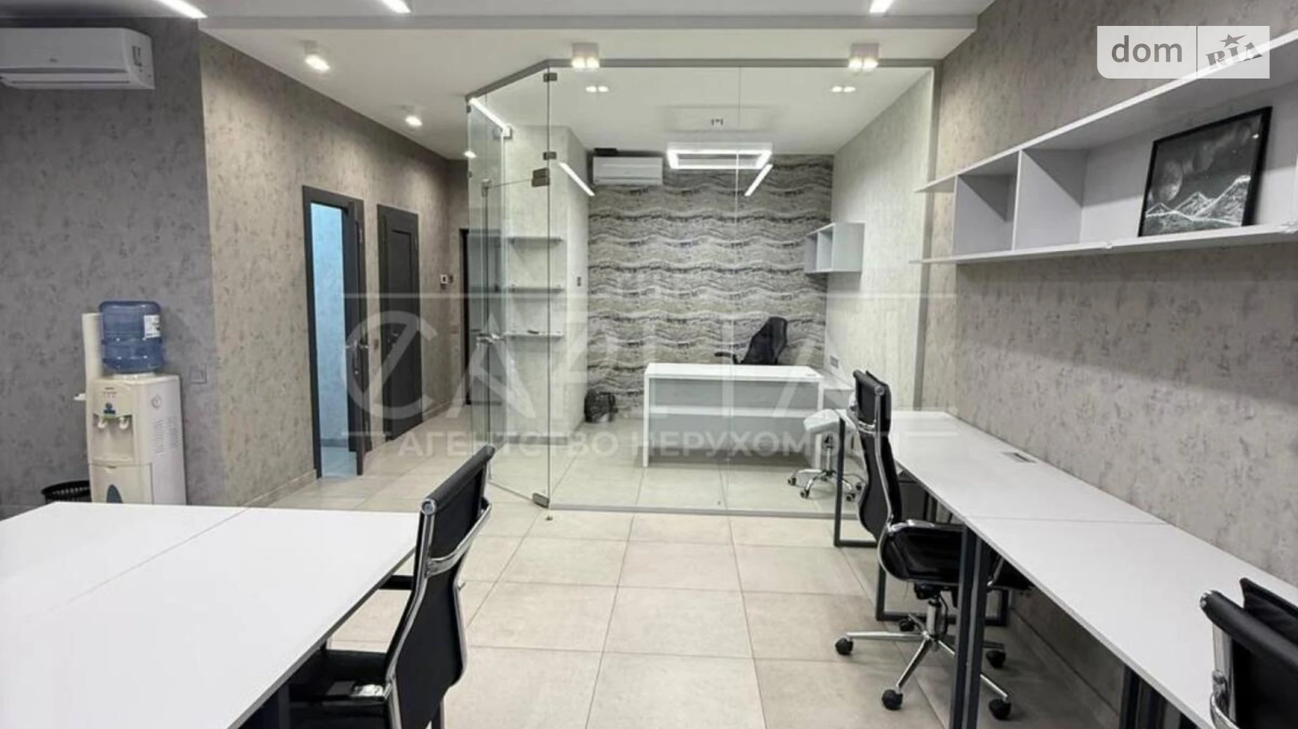 Сдается в аренду офис 45 кв. м в бизнес-центре, цена: 1100 $ - фото 4